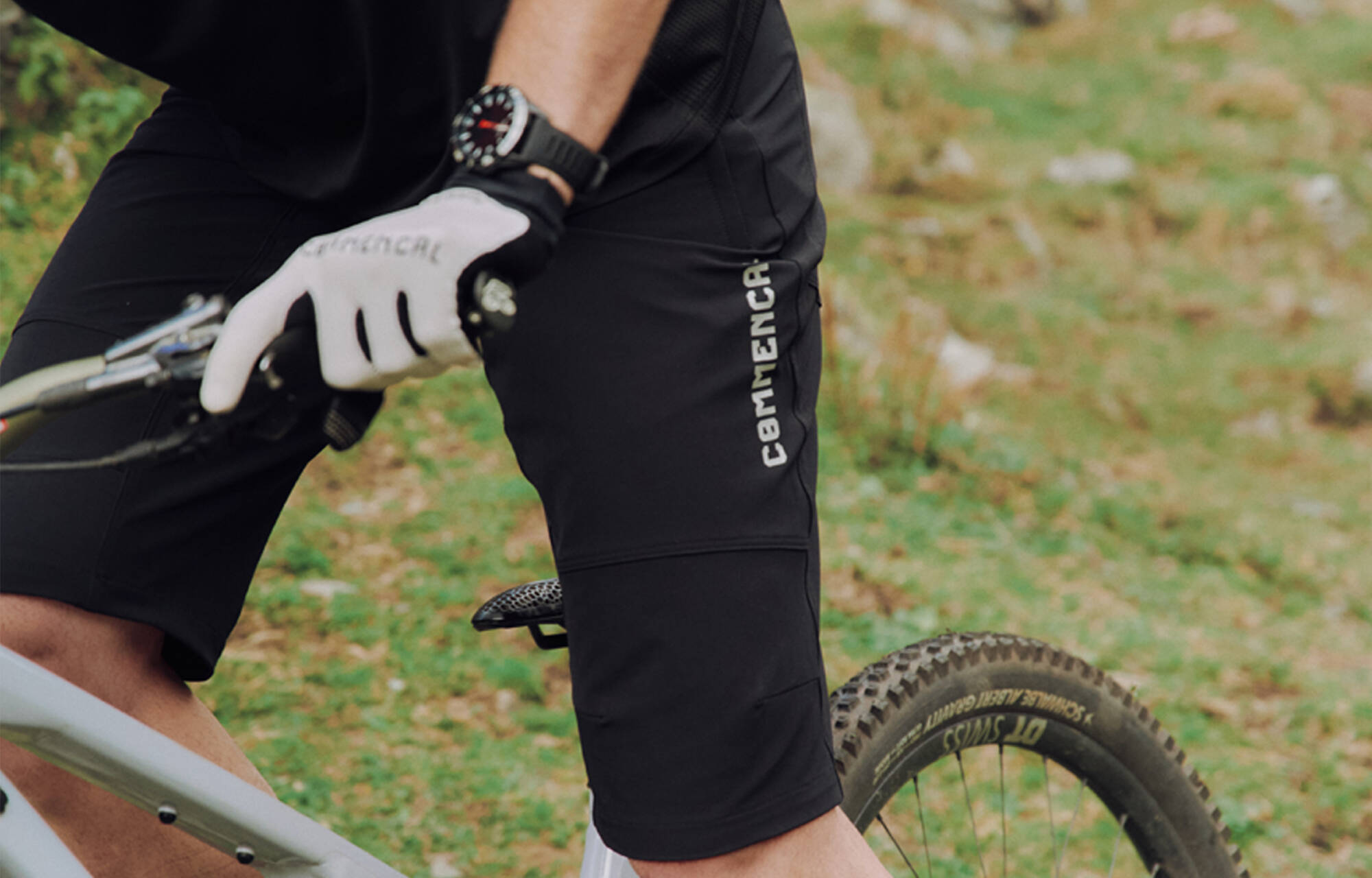 SHORT LIGHTECH COMMENCAL BLACK image large number 7