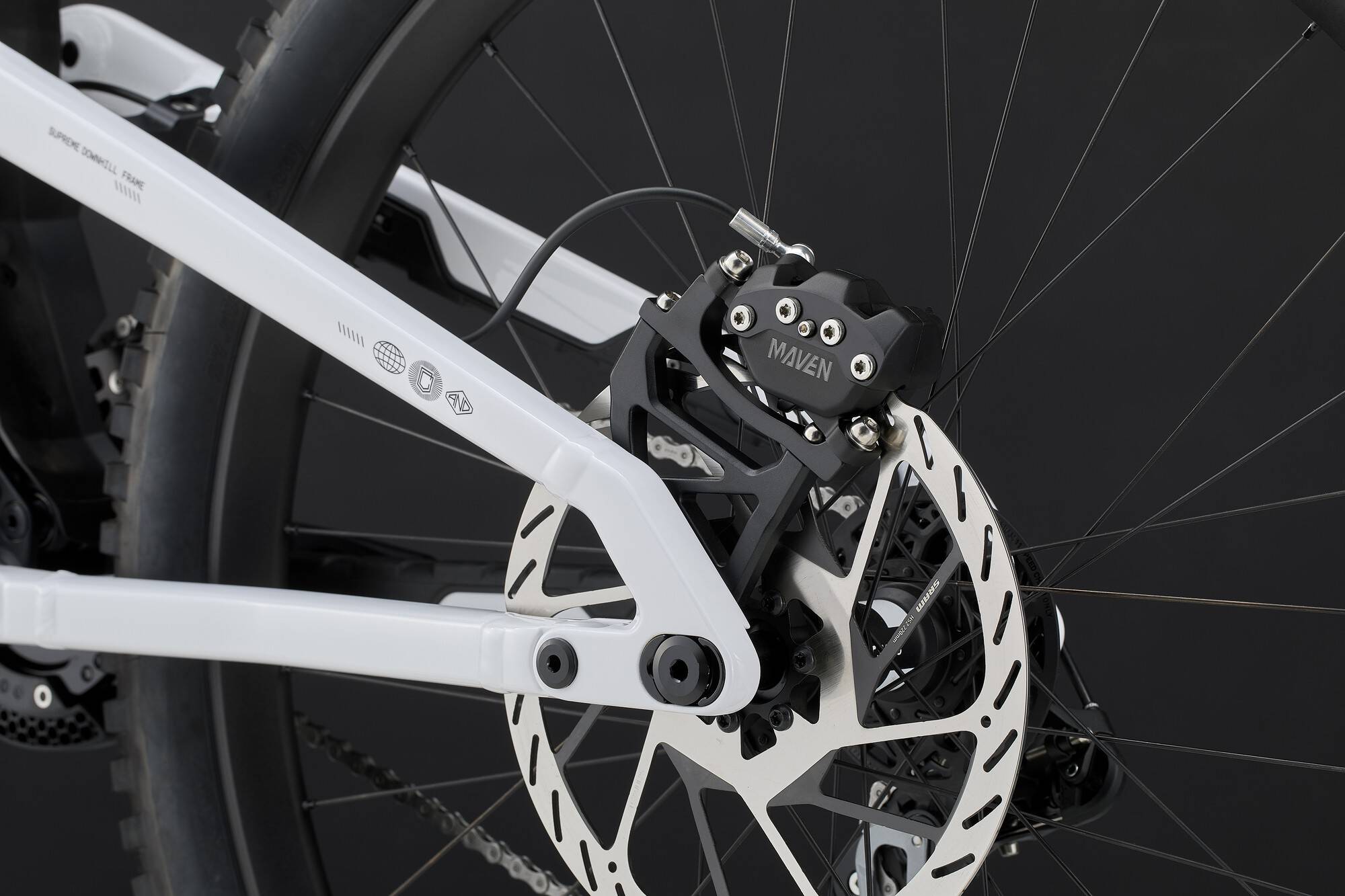 COMMENCAL SUPREME DH V5 SIGNATURE PURE WHITE 2026 image large number 9