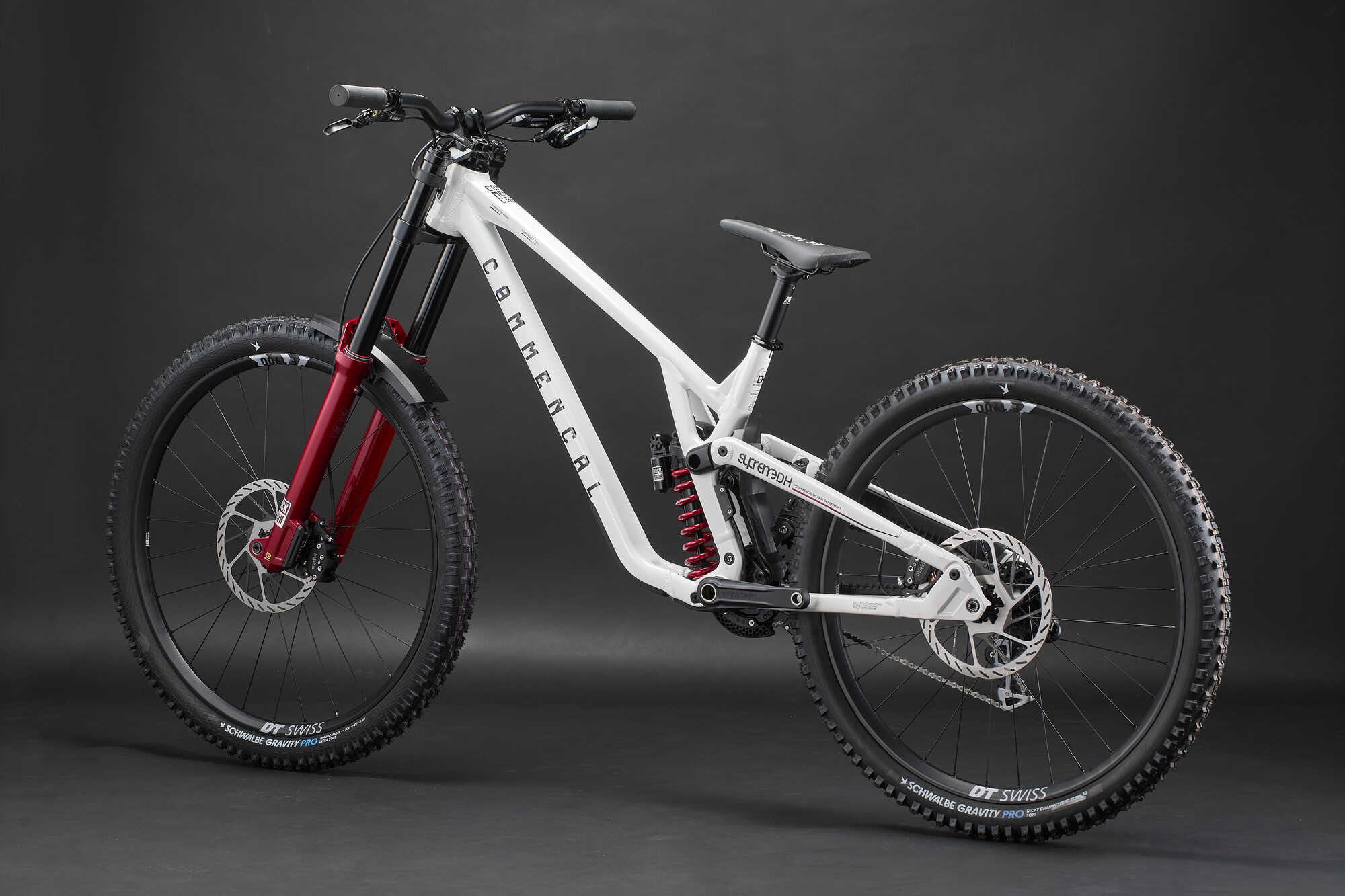 COMMENCAL SUPREME DH V5.2 ROCKSHOX PURE WHITE 2027 image large number 2