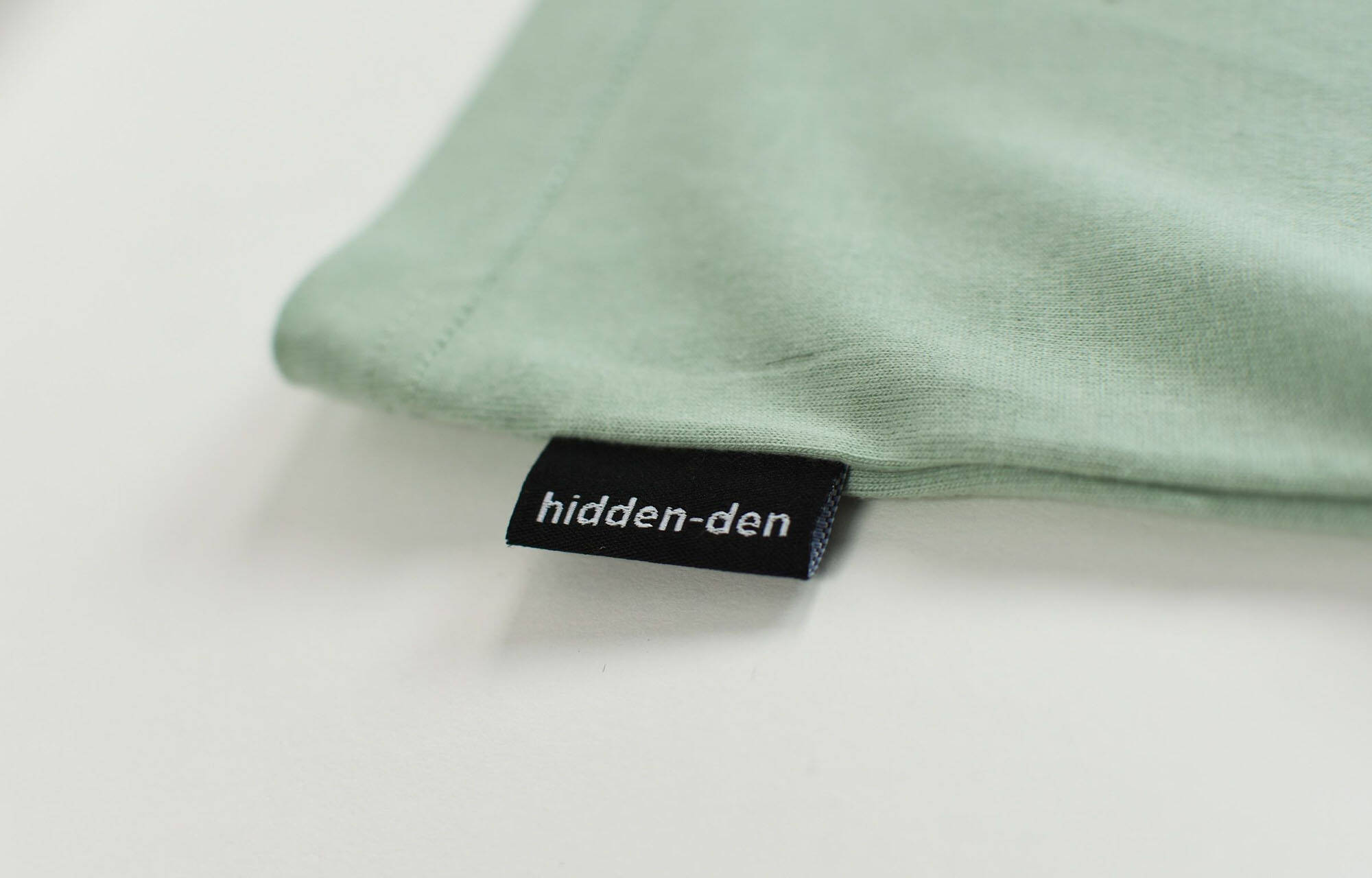 T-SHIRT HIDDEN-DEN N&deg;1 image large number 2