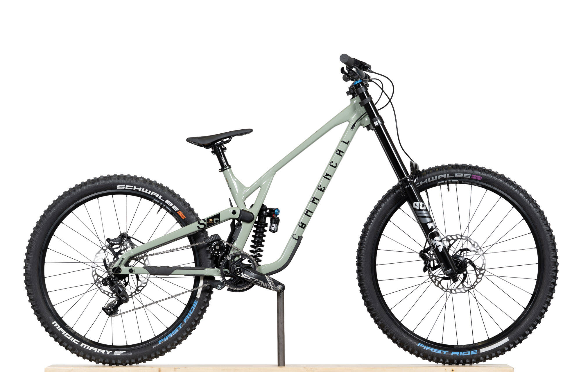 COMMENCAL SUPREME DH V5 ESSENTIAL HERITAGE GREEN - S (22150801) image number null