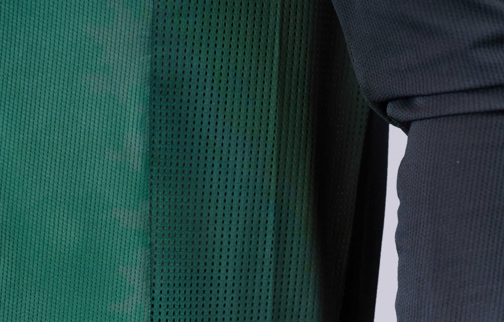 COMMENCAL LIGHTECH LONG SLEEVE JERSEY URBAN GREEN image large number 2