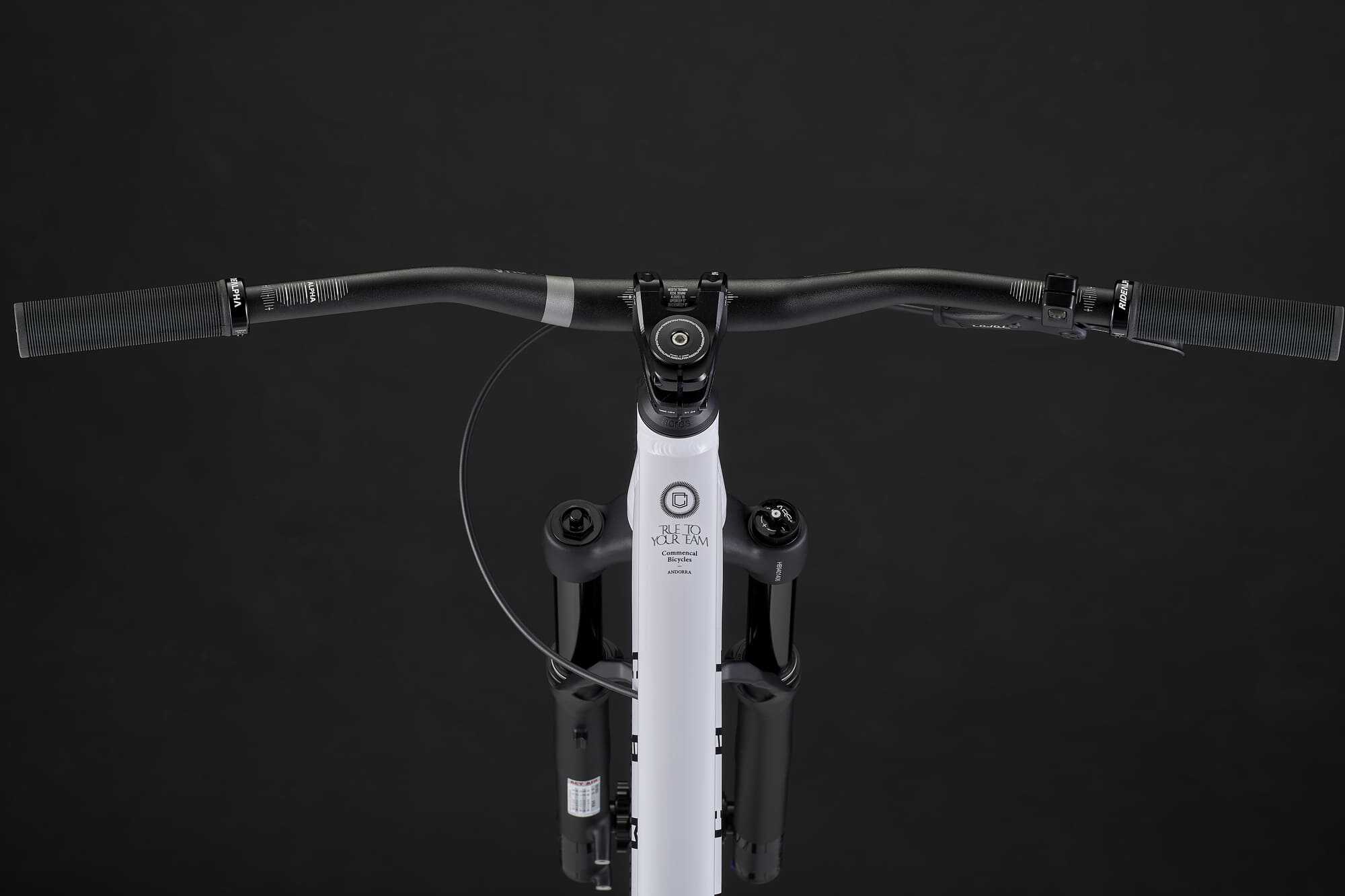 COMMENCAL ABSOLUT PURE WHITE 2025 image large number 3