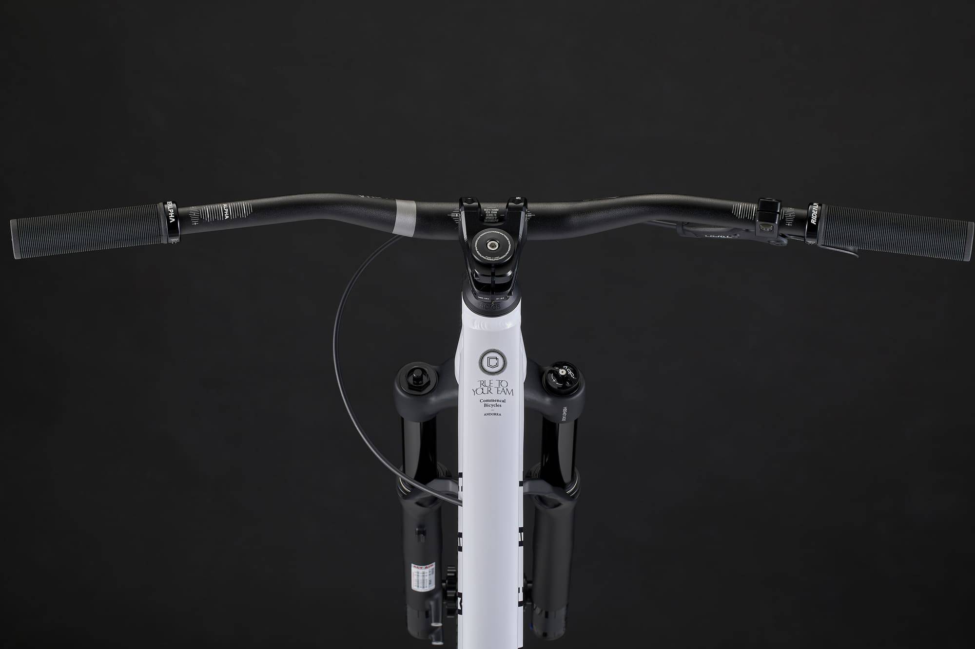 COMMENCAL ABSOLUT PURE WHITE 2025 image large number 3