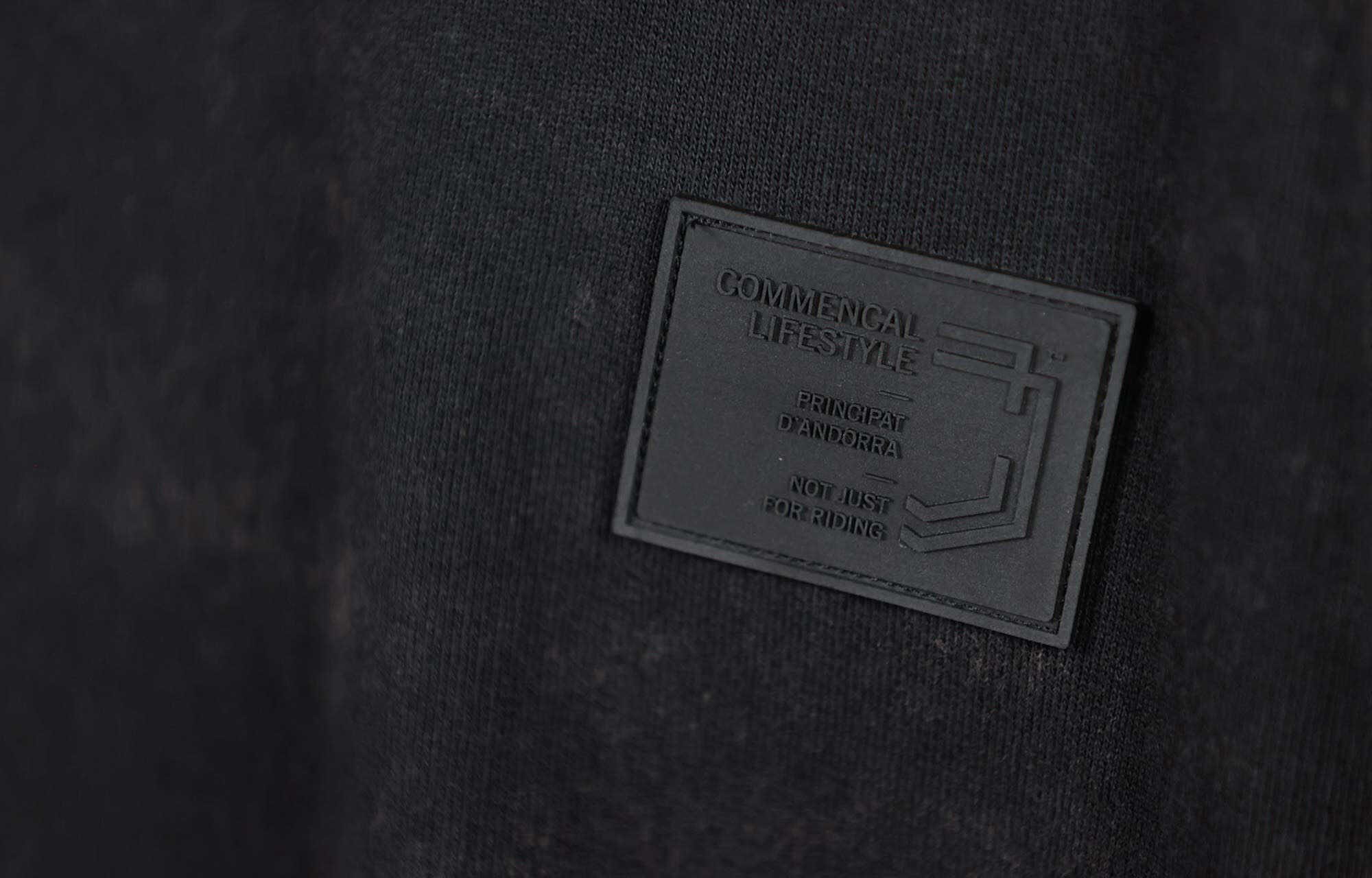 COMMENCAL WASHED REGULAR FIT CREWNECK BLACK image large number 2