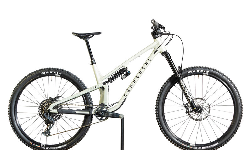 COMMENCAL META V5 RACE CLEAR SILVER - L (23121303)