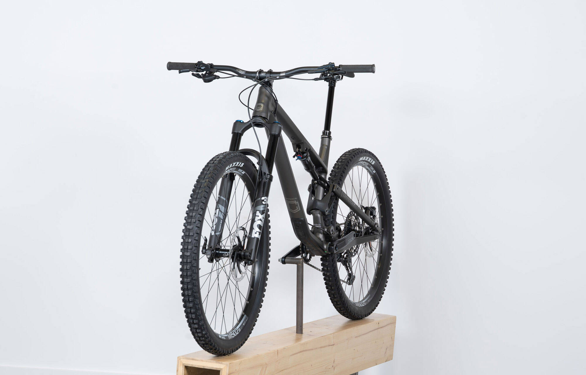COMMENCAL META TR V4 ESSENTIAL DARK SLATE - XL (22120204) image large number 4