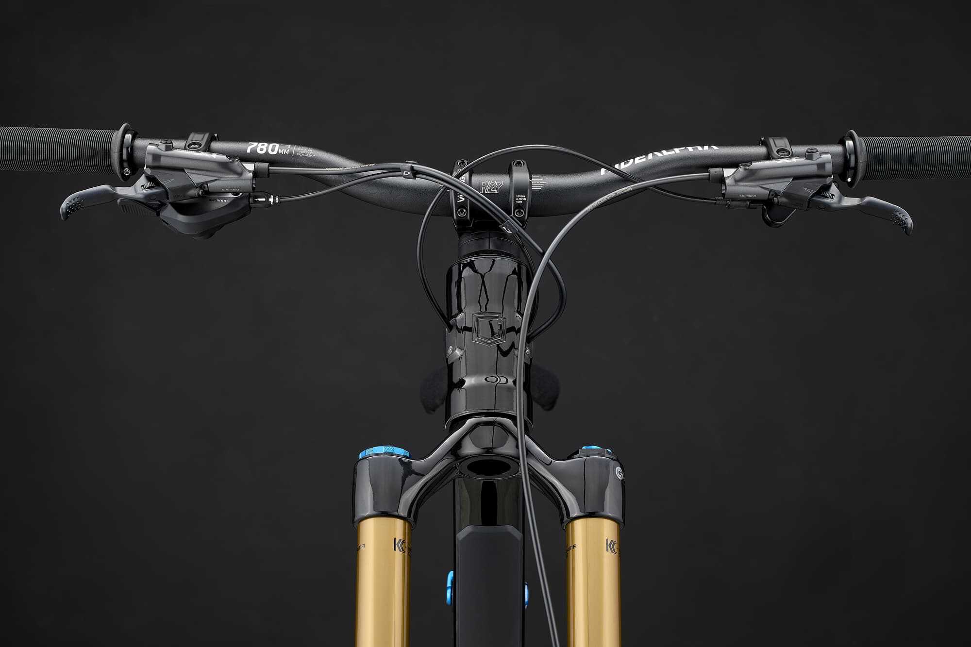 COMMENCAL CLASH V3 SIGNATURE PURE BLACK 2027 image large number 4