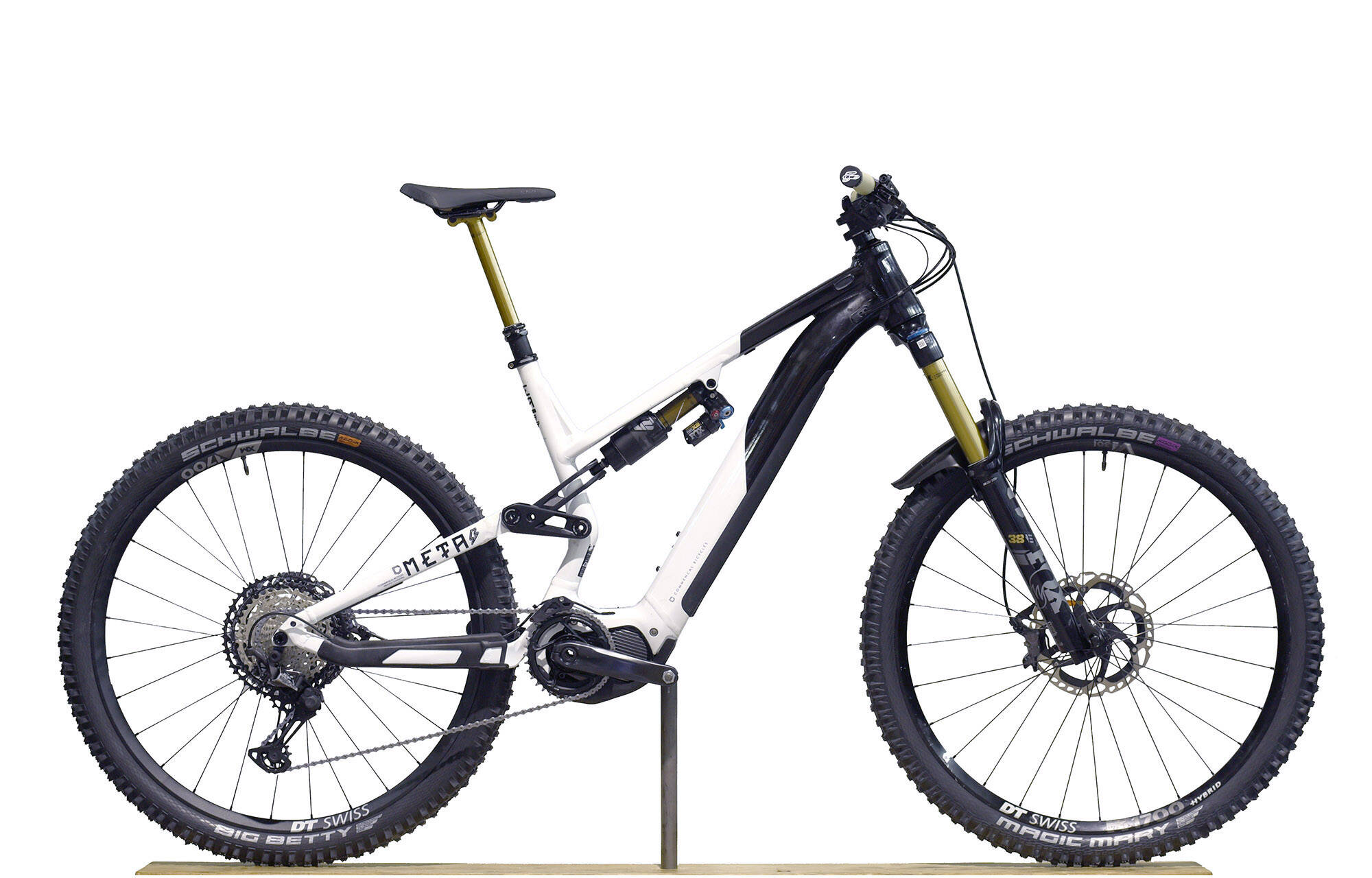 COMMENCAL META POWER AM SHIMANO SIGNATURE BLACK & WHITE - L (21180703) 1012 km image number null