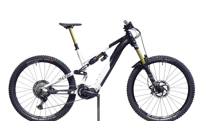 COMMENCAL META POWER SHIMANO 29 SIGNATURE BLACK & WHITE - L (21180703) 1012 km