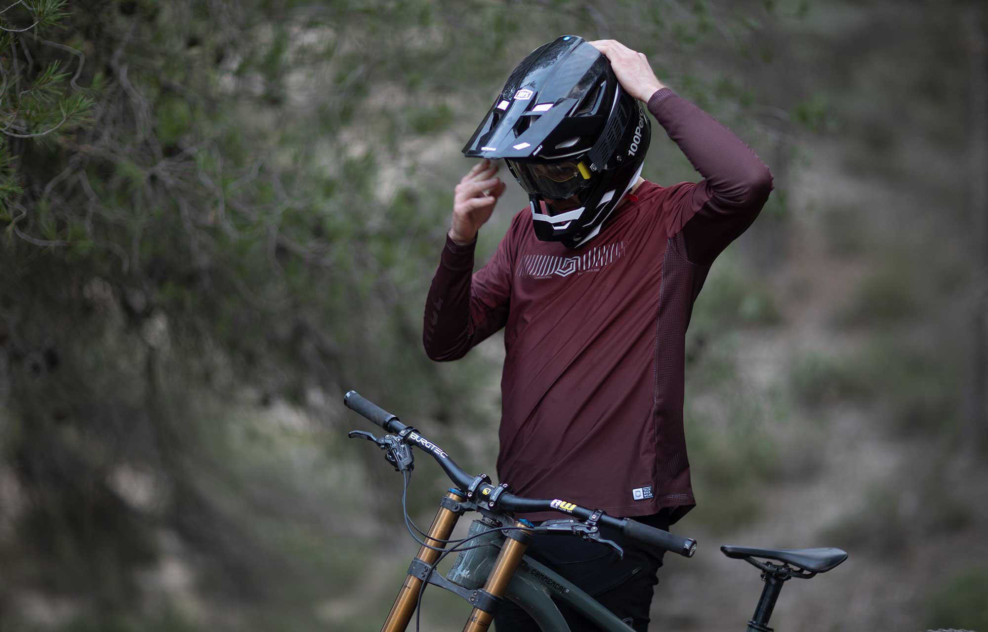 COMMENCAL LIGHTECH LONG SLEEVE JERSEY ESSENTIAL RED DIRT image large number 6