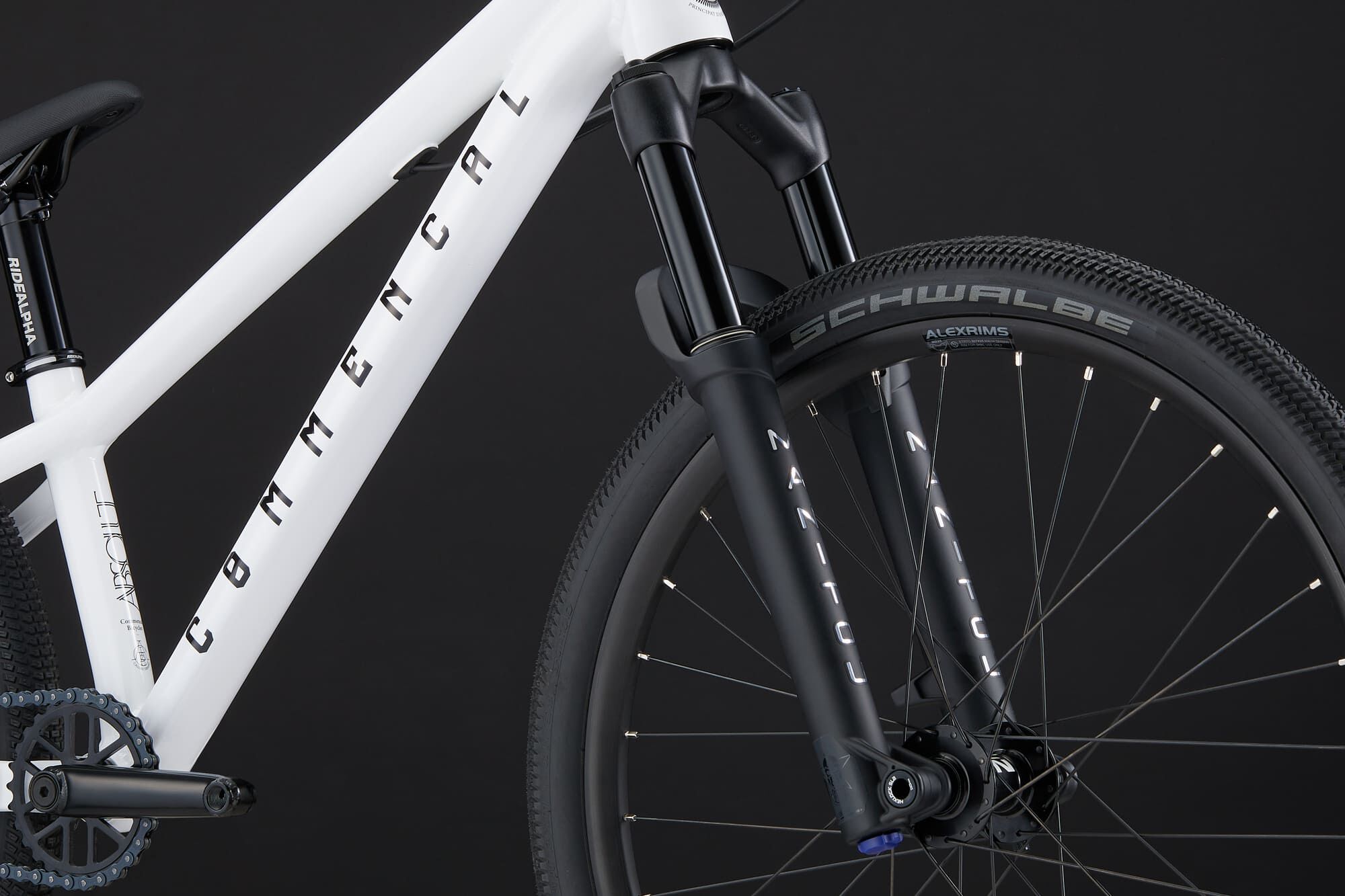 COMMENCAL ABSOLUT 24 PURE WHITE - Youth Dirt/Freestyle Bike USA