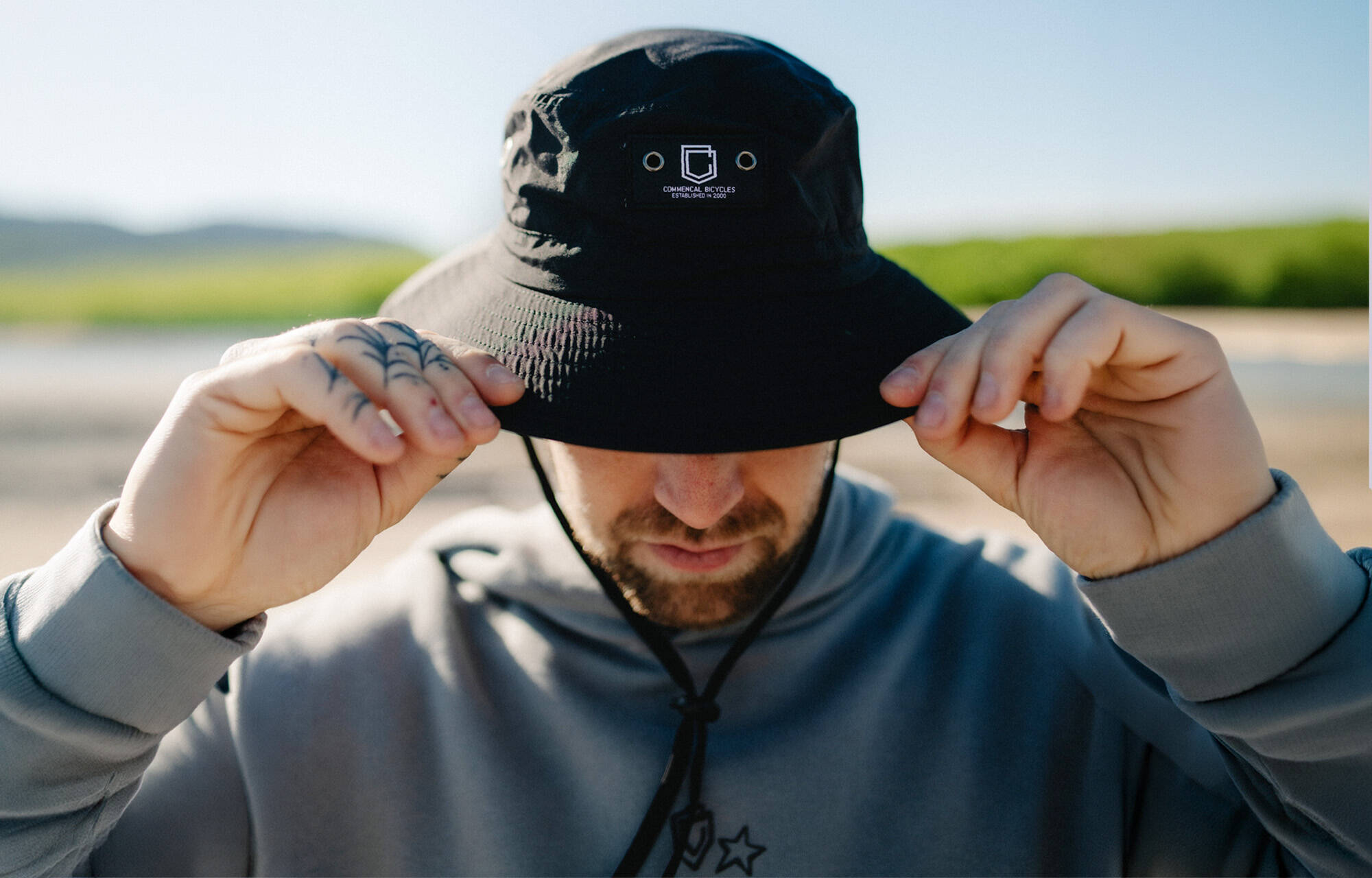 GORRO COMMENCAL SHAPER BLACK image large number 2