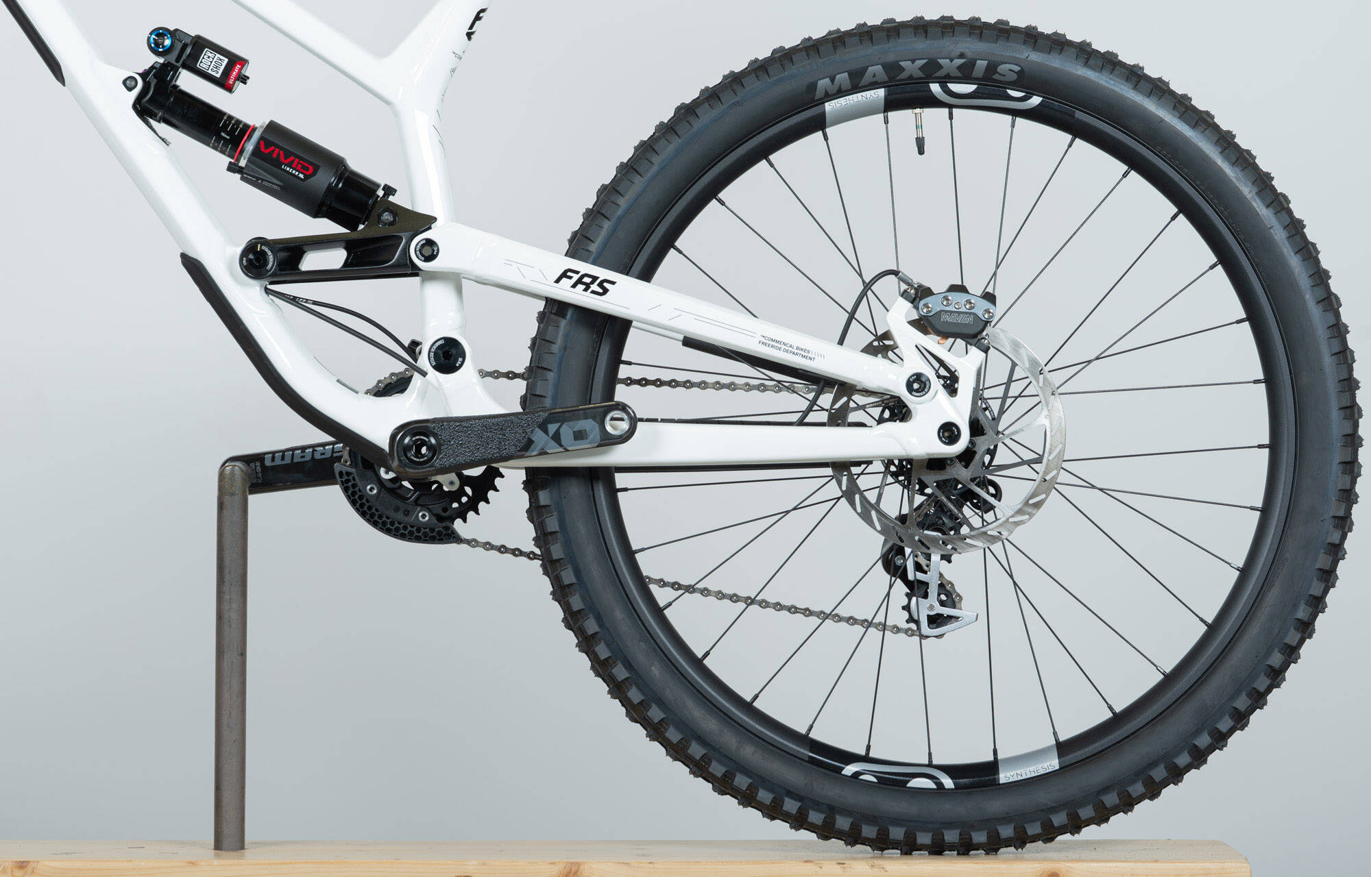COMMENCAL FRS ULTIMATE WHISTLER EDITION - M (26150702) image large number 5