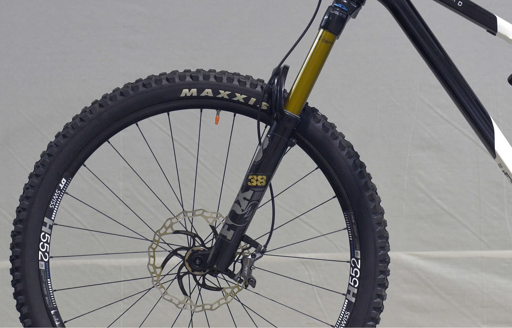 COMMENCAL META AM 29 SIGNATURE BLACK / WHITE - L (21131903) image large number 8