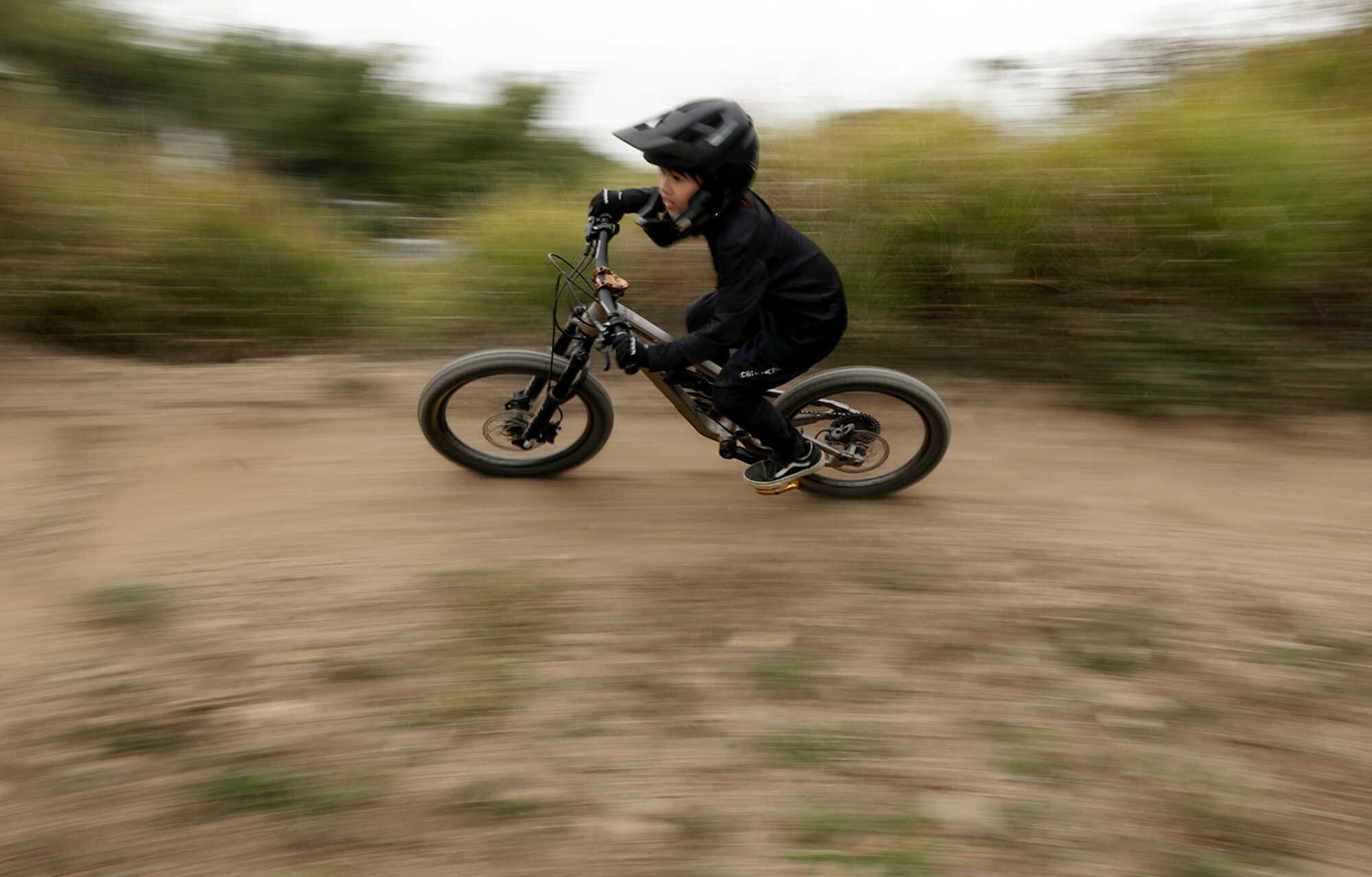 COMMENCAL KIDS LIGHTECH LONG SLEEVE JERSEY BTS BLACK image large number 5