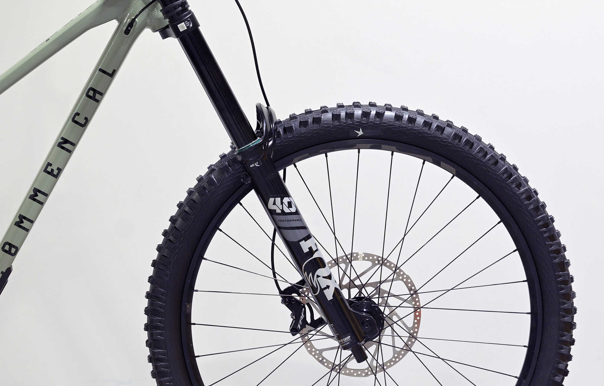 COMMENCAL SUPREME DH V5 ESSENTIAL HERITAGE GREEN - M (22150802) image large number 1