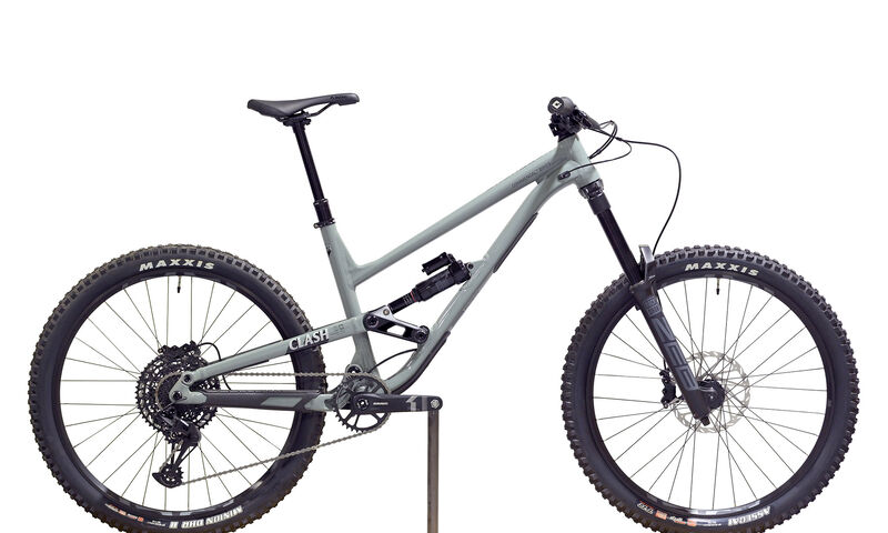 COMMENCAL CLASH RIDE PYRITE GREY ROCKSHOX - L (23132803)