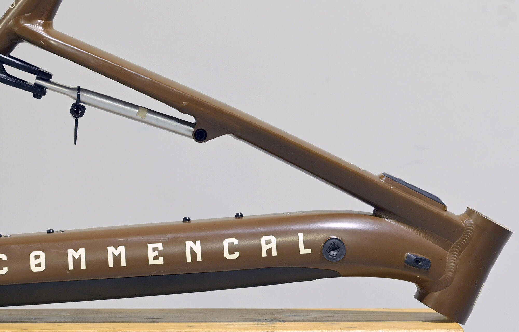 VIP FRAME COMMENCAL META POWER TR BOSCH CHOCOLATE - L (23280503) 1132 km image large number 1