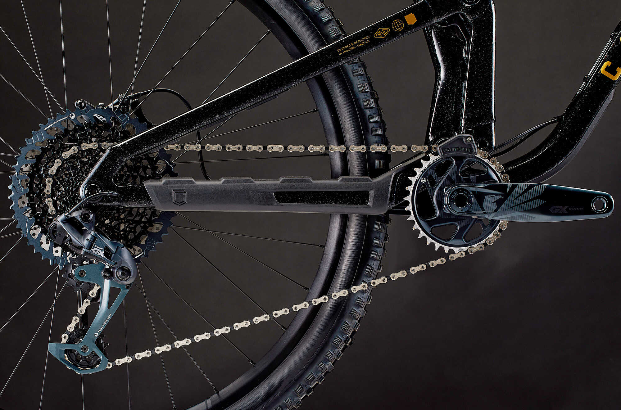 COMMENCAL META V5 OHLINS EDITION GLITTERY BLACK image large number 5