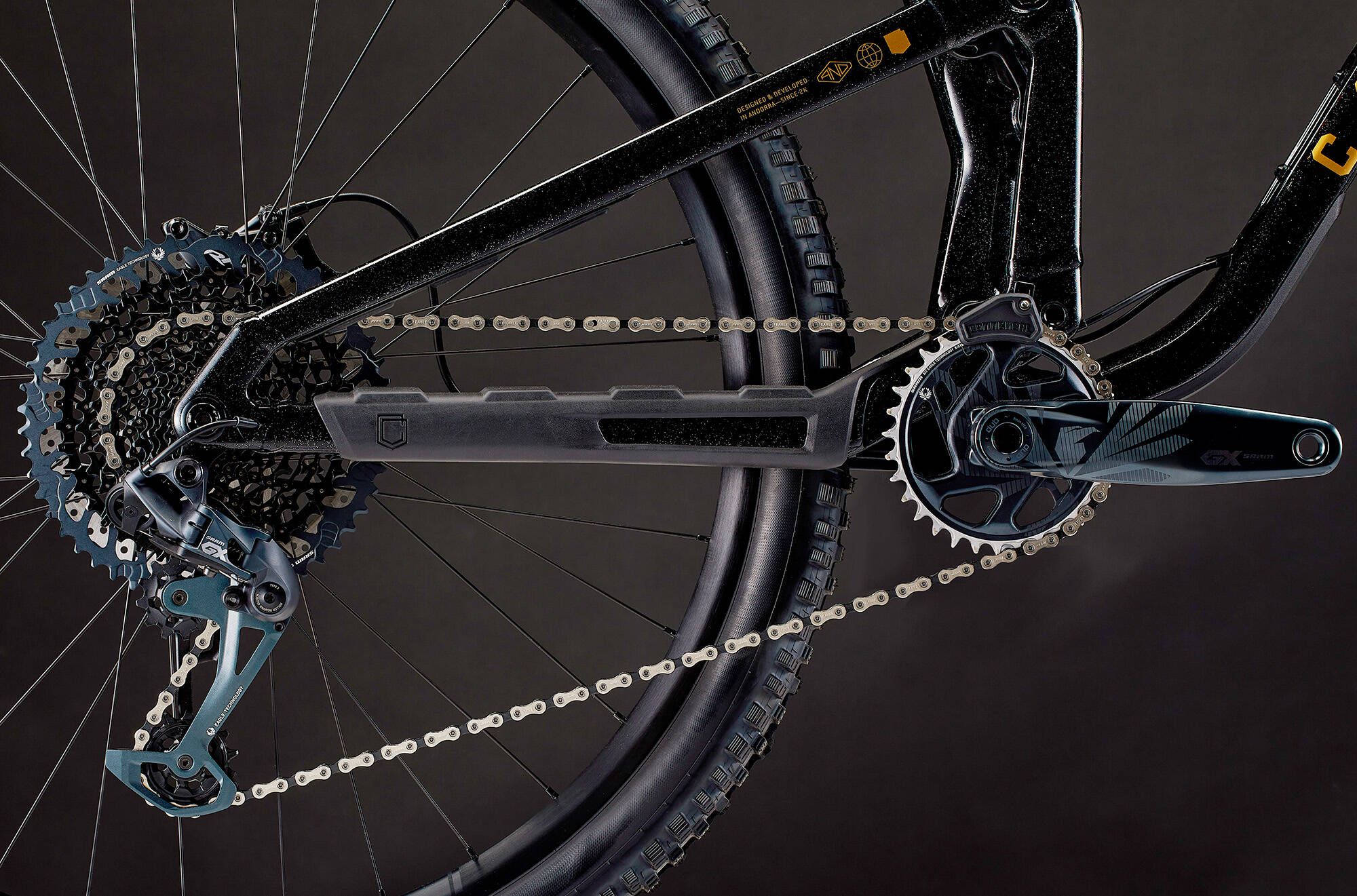 COMMENCAL META V5 OHLINS EDITION GLITTERY BLACK image large number 5