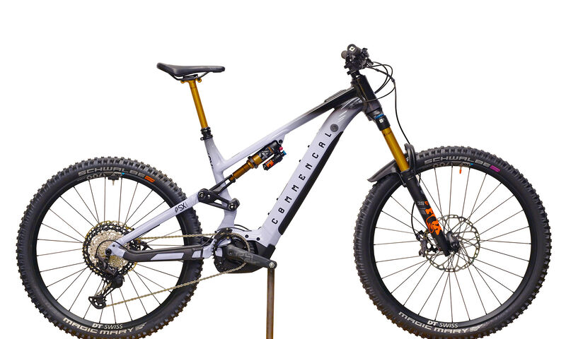 COMMENCAL META POWER SX BOSCH SIGNATURE LIGHT PURPLE / BLACK - L (22180803) 26 km