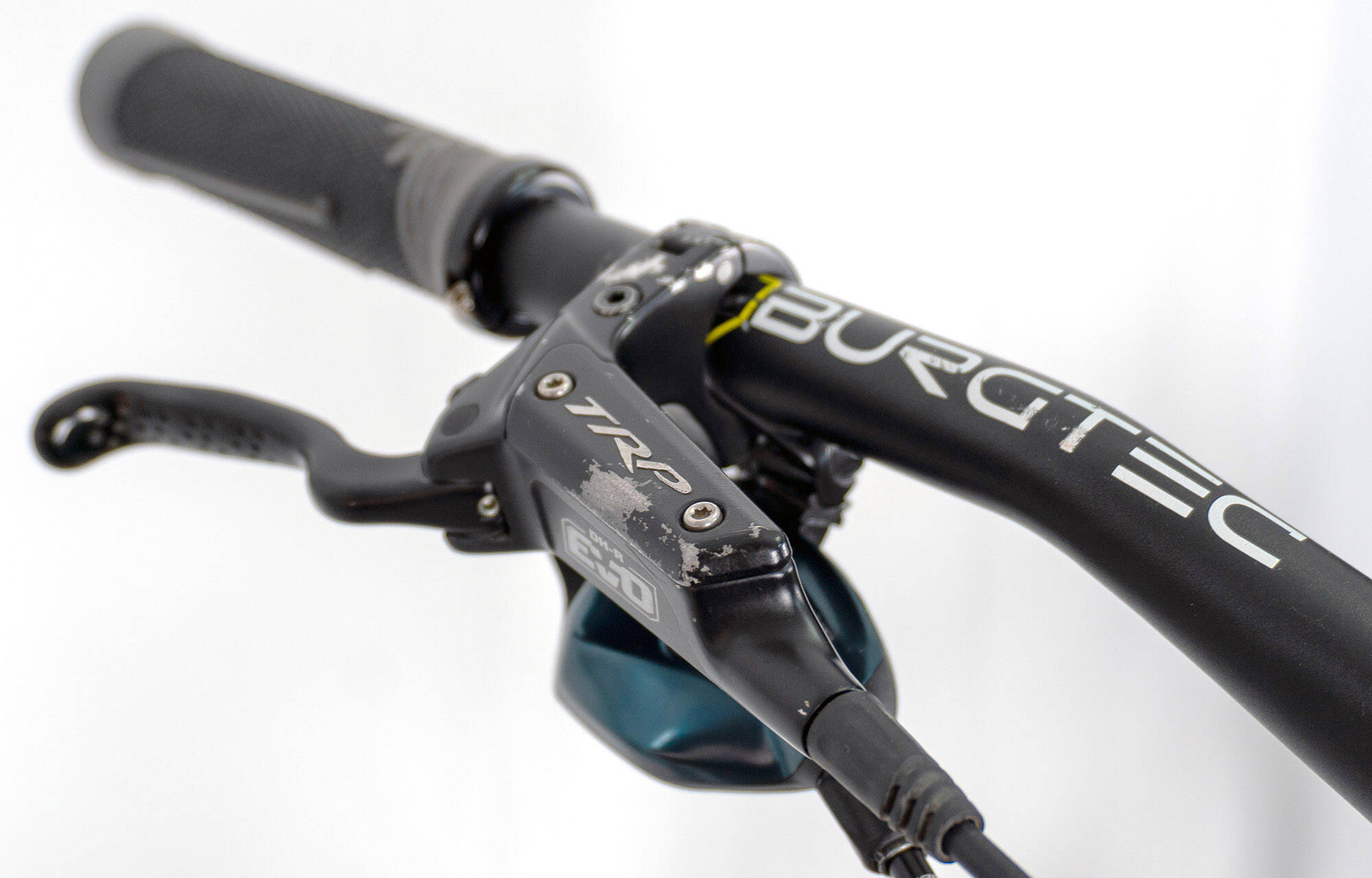 COMMENCAL META V5 OHLINS EDITION GLITTERY BLACK - L (23122403) image large number 4