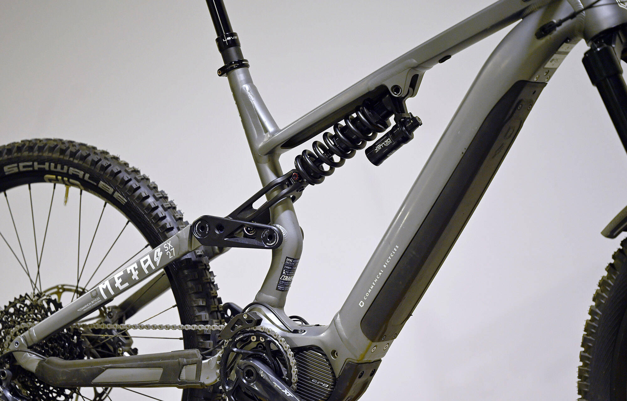 COMMENCAL META POWER SX SHIMANO RACE MATTE GRAPHITE - L (21180503) 3200 km image large number 1
