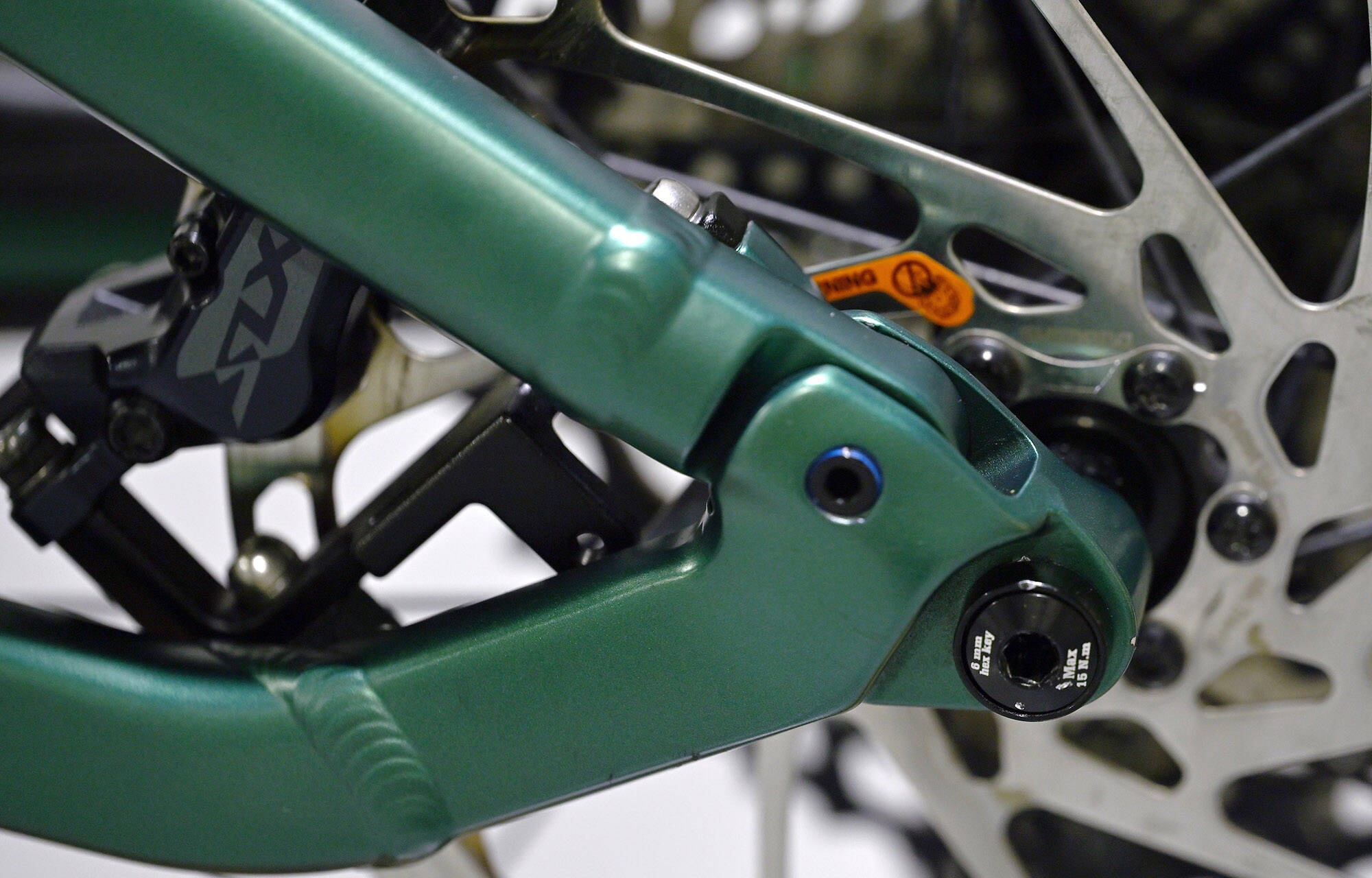 COMMENCAL META POWER SX BOSCH ESSENTIAL METALLIC GREEN - M (23181802) 1235 km image large number 14
