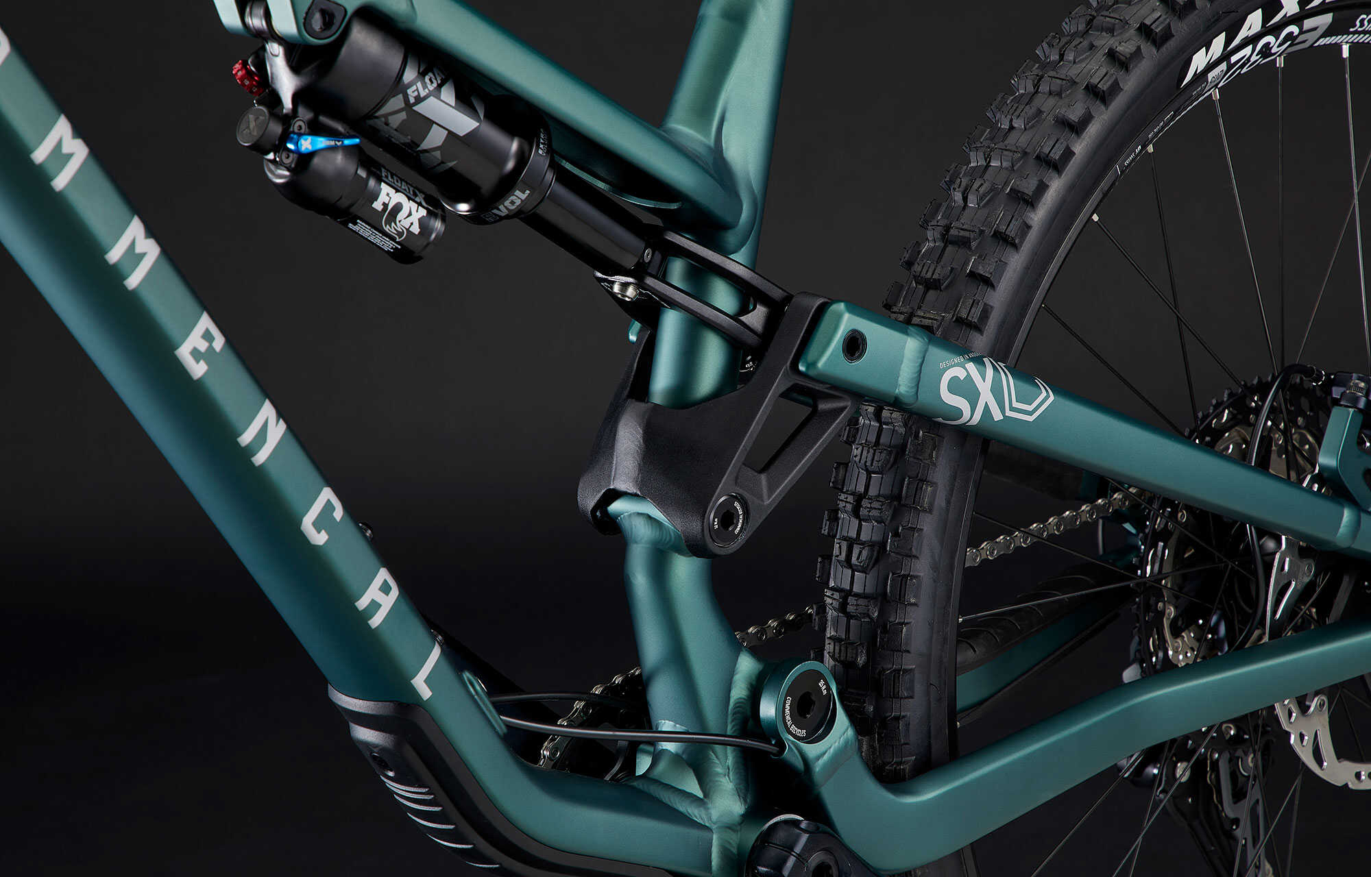 COMMENCAL META SX V4 ESSENTIAL METALLIC GREEN image large number 4