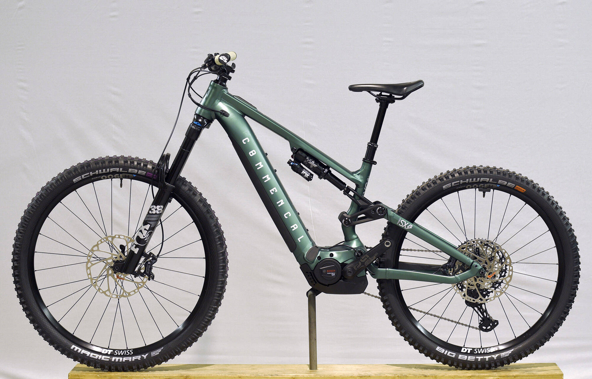 COMMENCAL META POWER SX BOSCH ESSENTIAL METALLIC GREEN - S (23181801) 567 km image large number 6