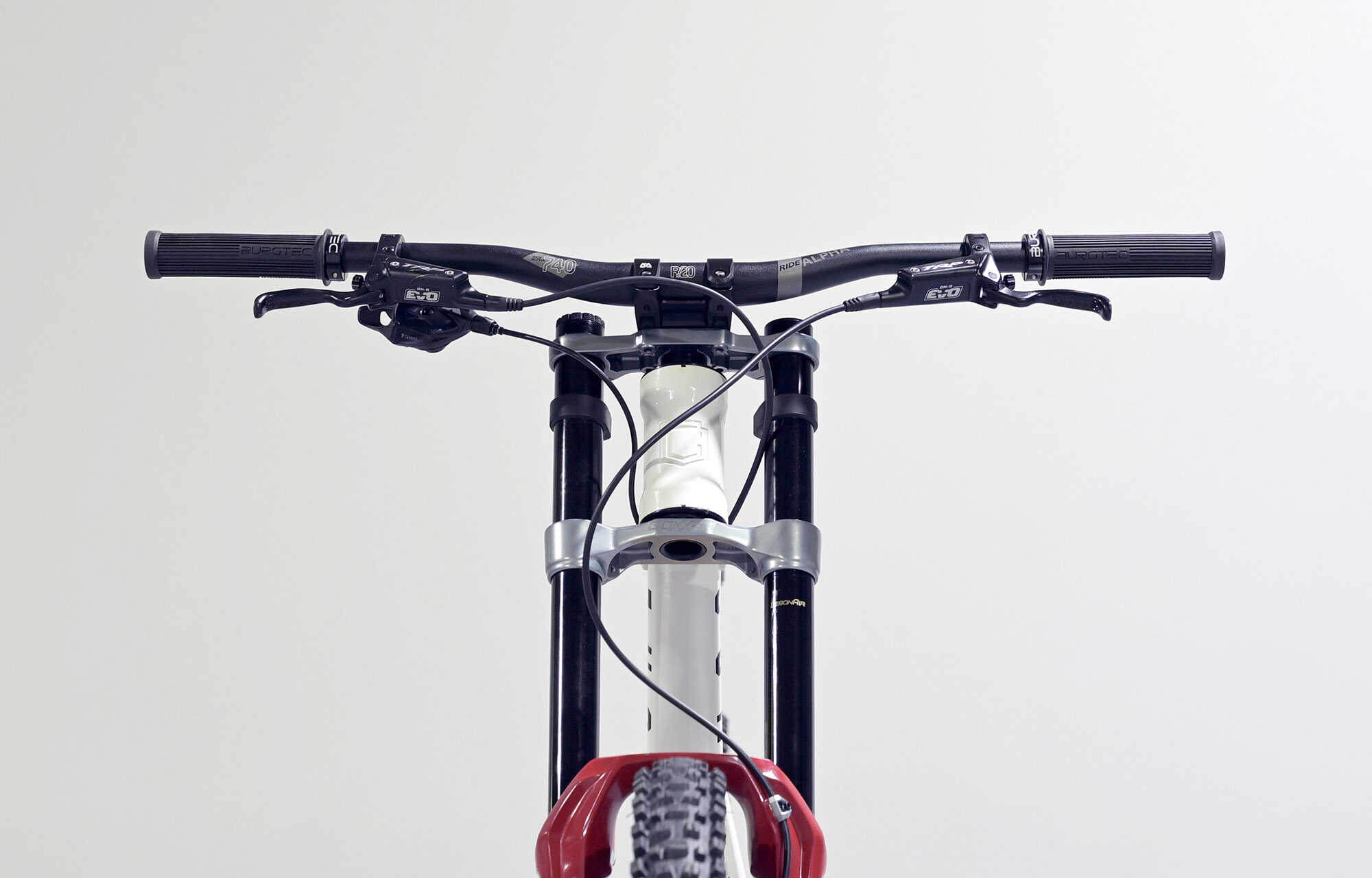 COMMENCAL SUPREME DH V5 XS PURE WHITE - (23170900) image large number 2