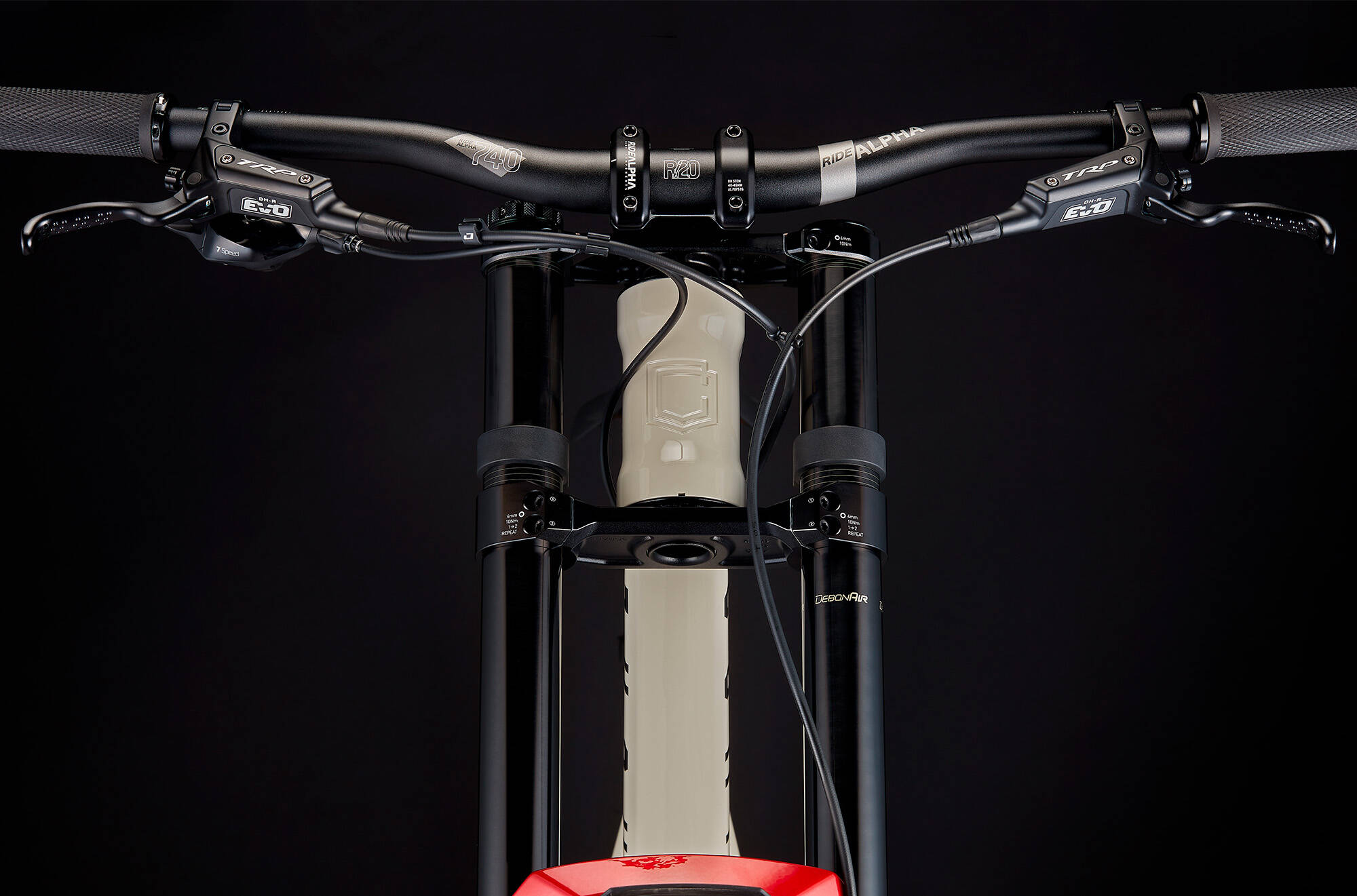 COMMENCAL SUPREME DH V5 XS CHALK ROCKSHOX image large number 6
