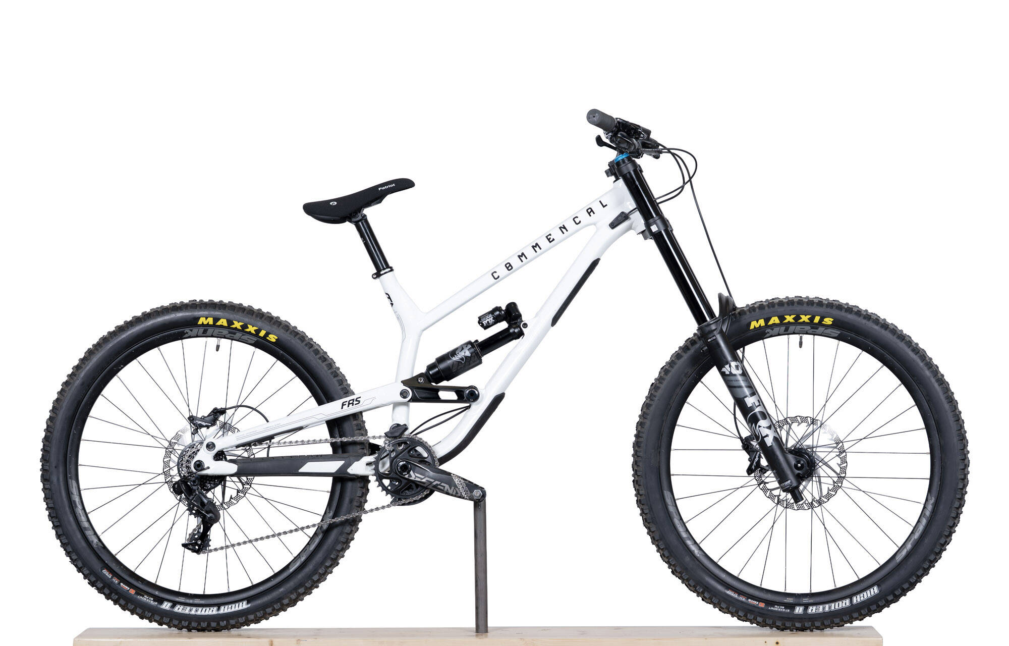 COMMENCAL FRS ESSENTIAL PURE WHITE - M (23150502) image number null
