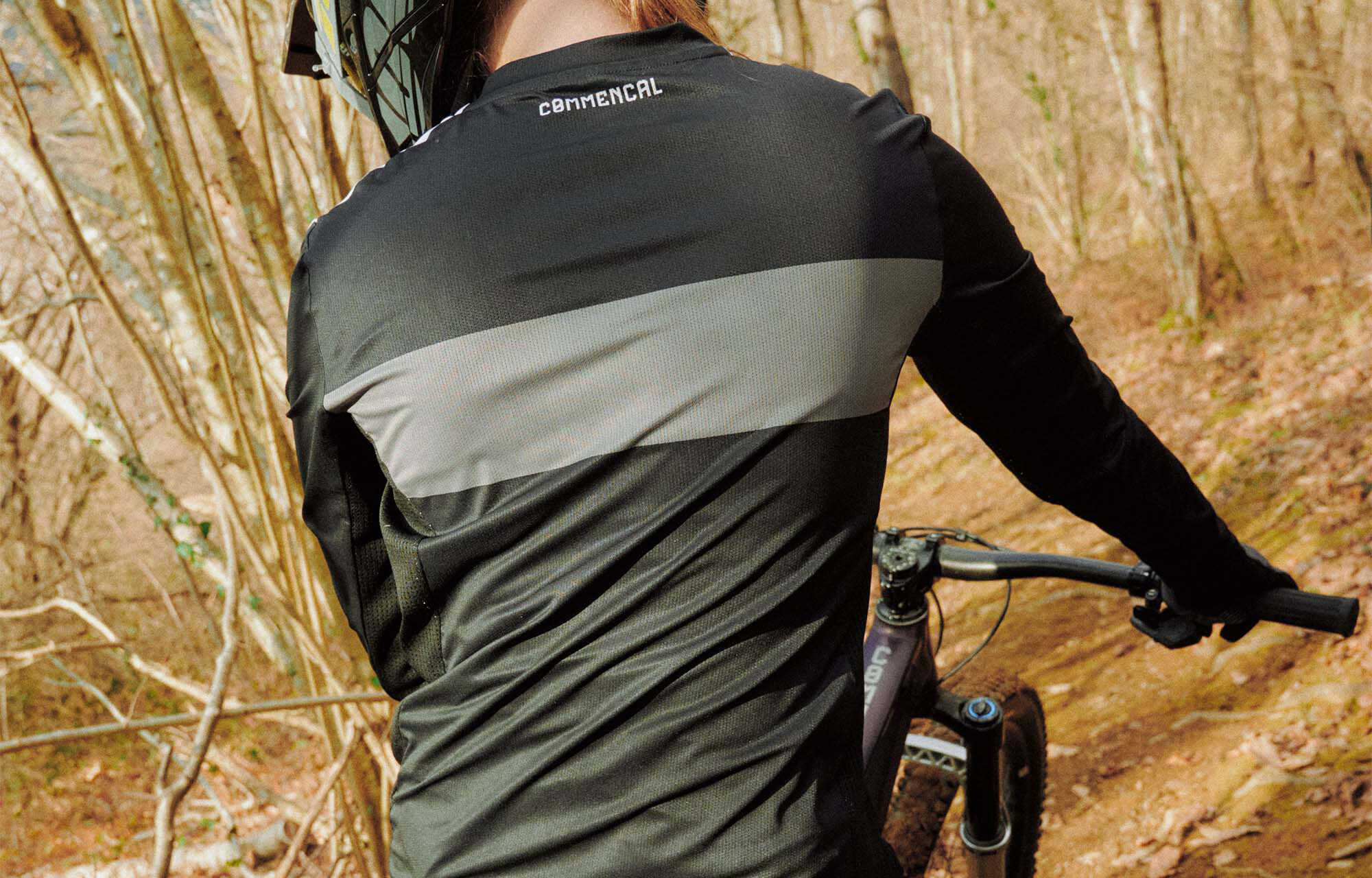 CMNCL WOMEN LANGARM TRIKOT LIGHTECH RACE BLACK POLYCHROM image large number 0