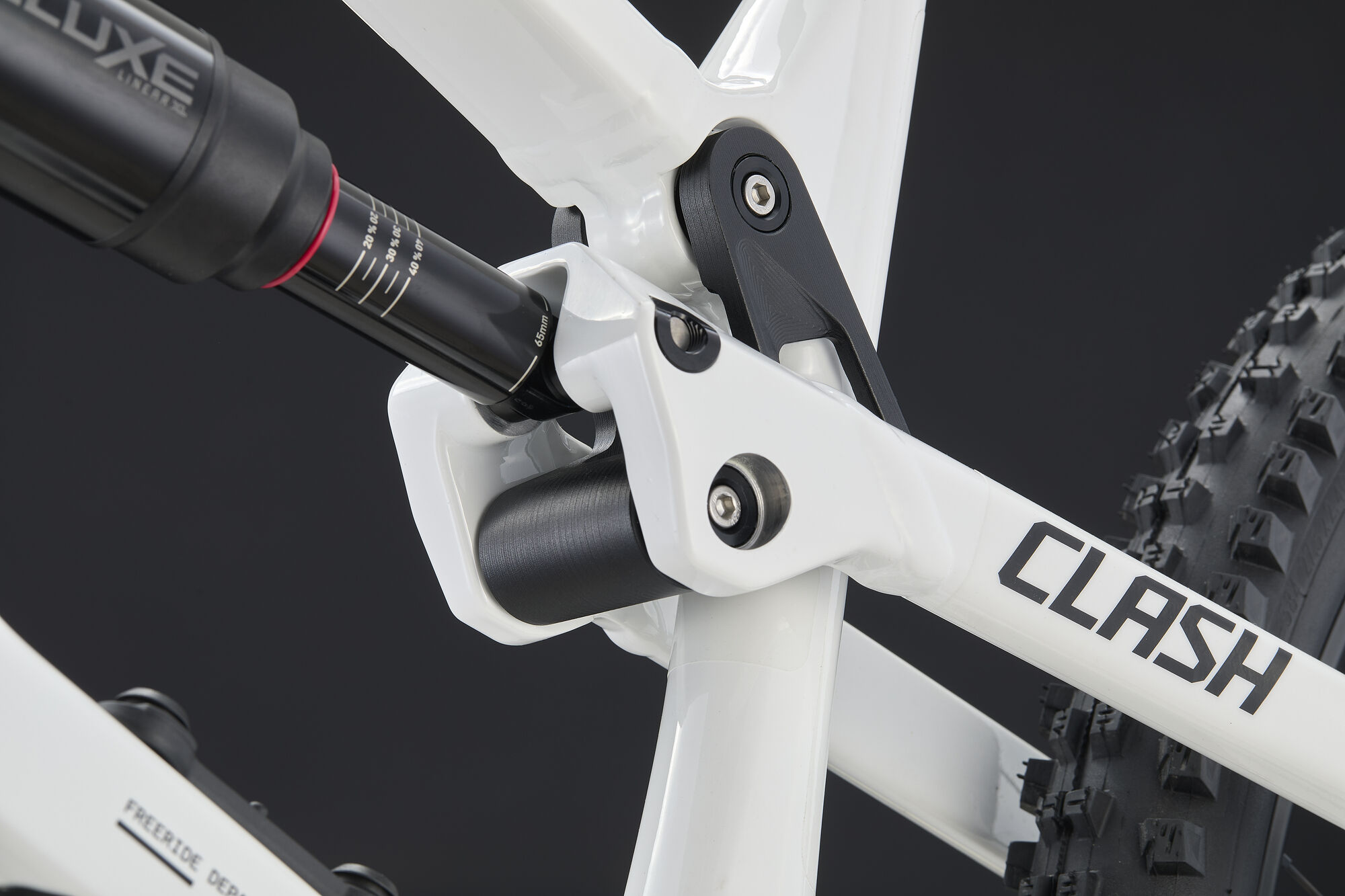 COMMENCAL CLASH V3 ROCKSHOX PURE WHITE 2027