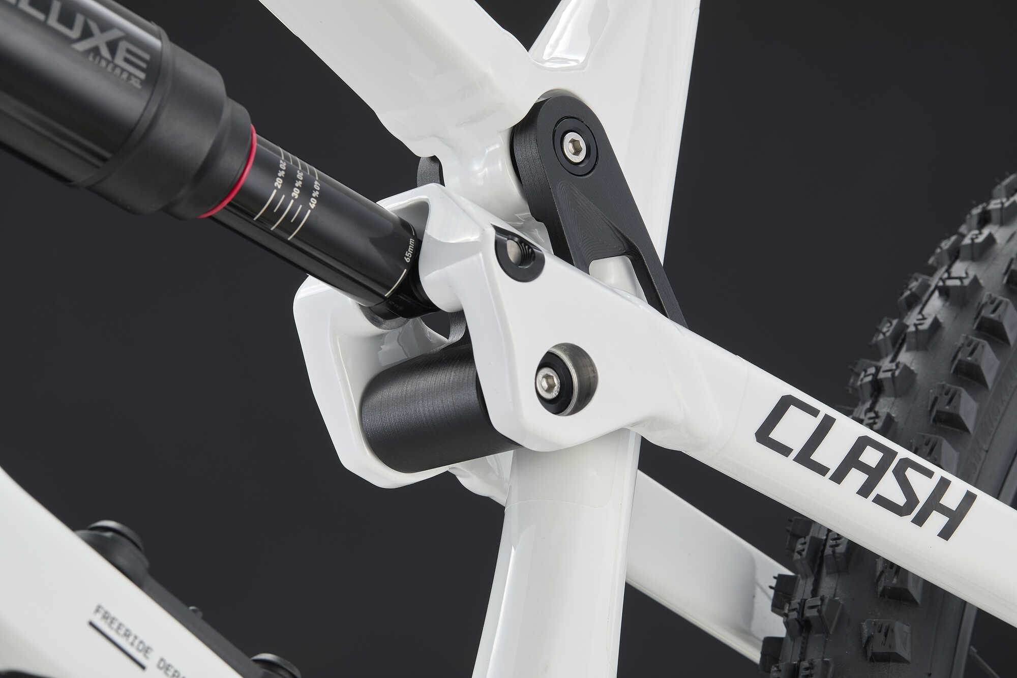 COMMENCAL CLASH V3 ROCKSHOX PURE WHITE 2027 image large number 9