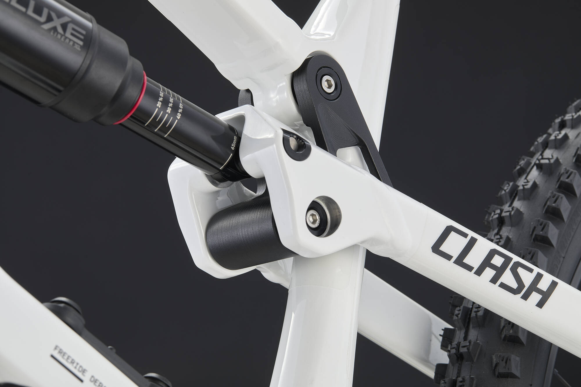 COMMENCAL CLASH V3 ROCKSHOX PURE WHITE 2027 image large number 9