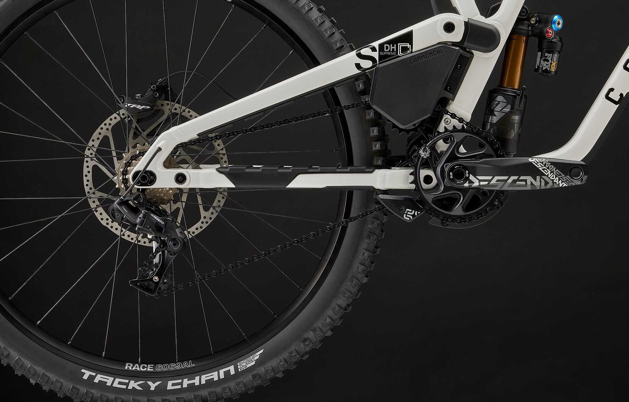 COMMENCAL SUPREME DH V5 SIGNATURE PURE WHITE image large number 5