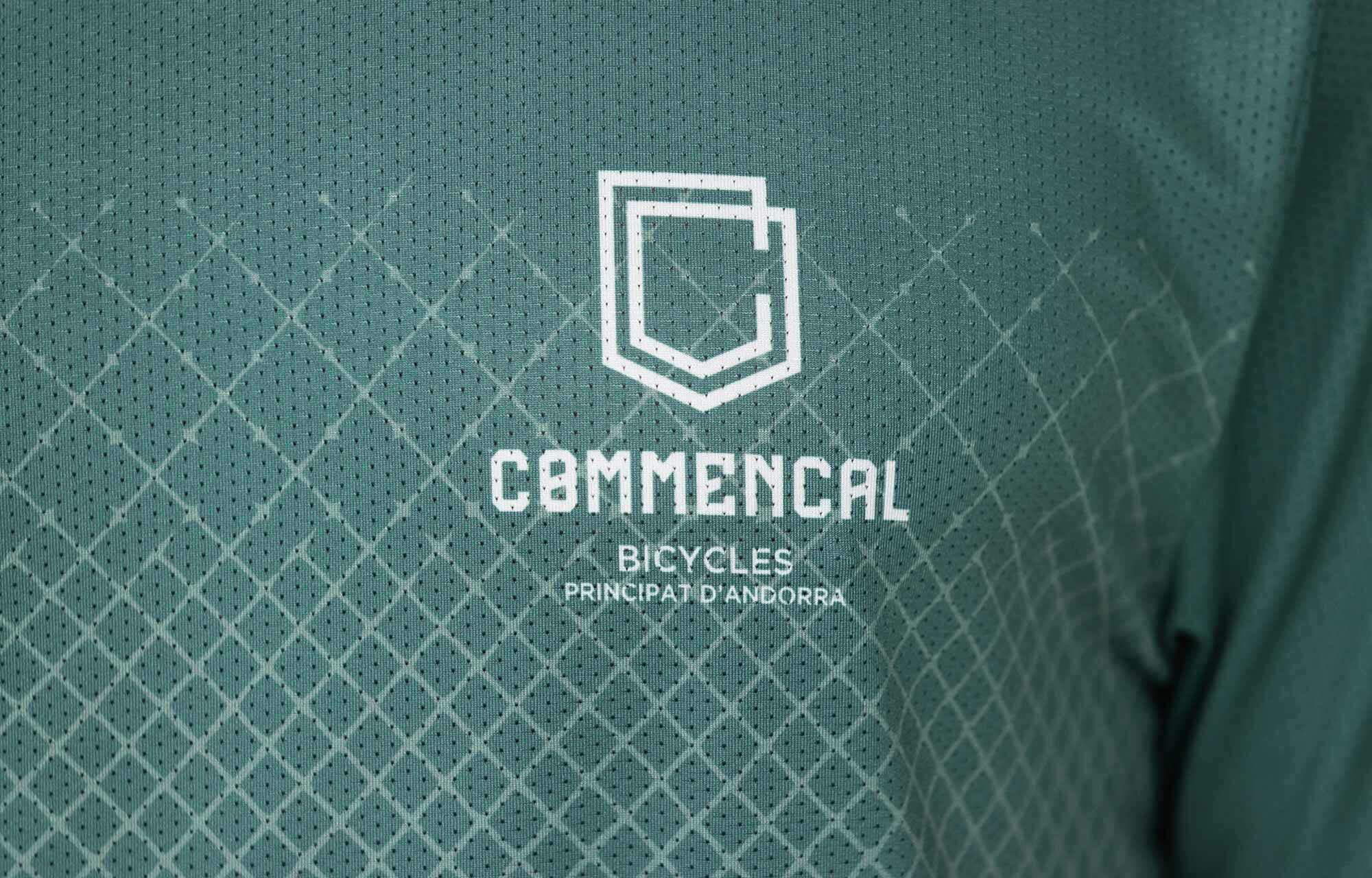 MAILLOT MANCHES COURTES COMMENCAL GREEN image large number 3
