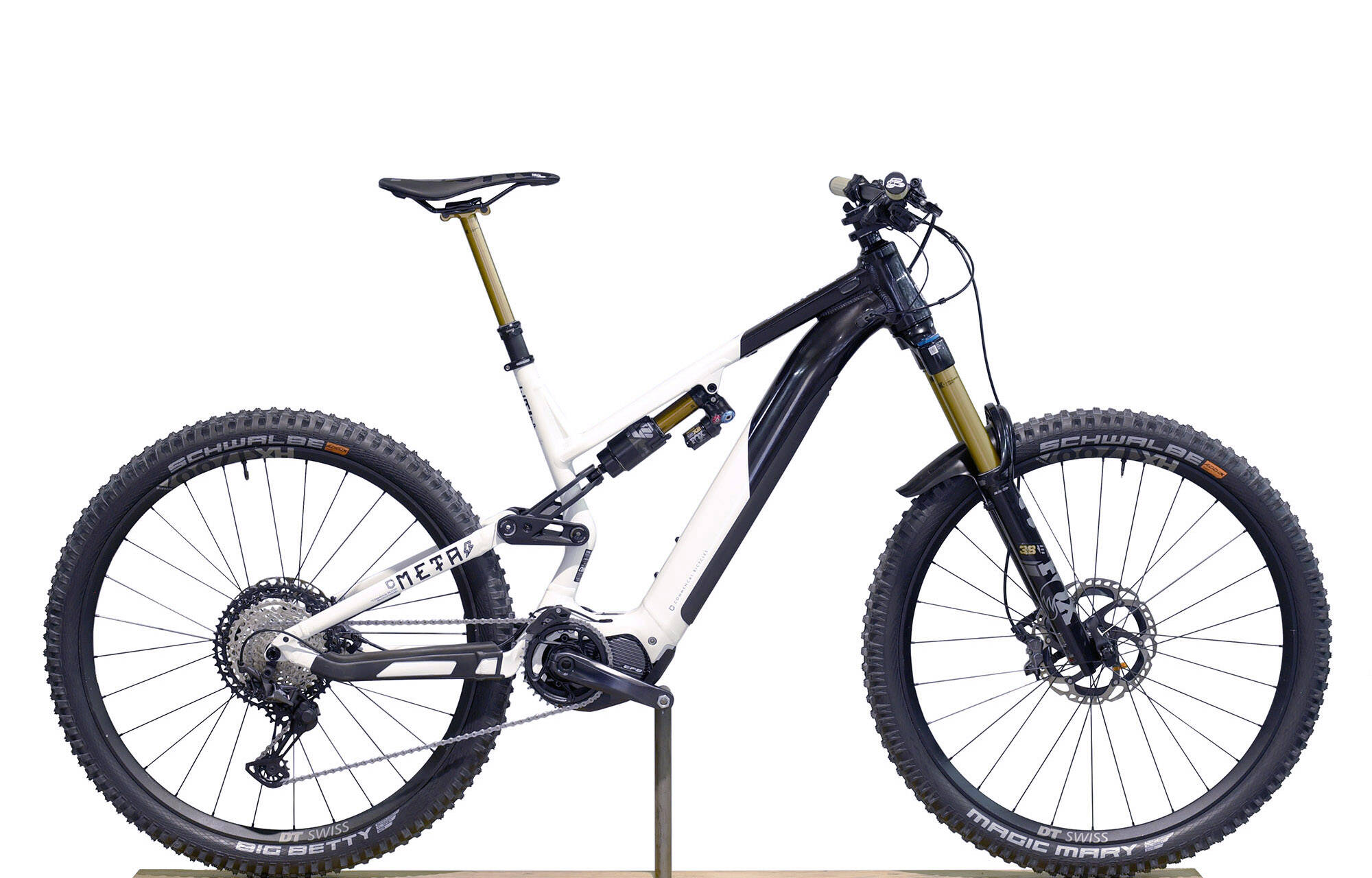 COMMENCAL META POWER AM SHIMANO SIGNATURE BLACK & WHITE - L (21180703) 1628 km image number null