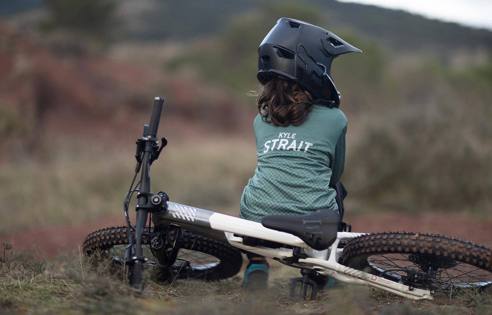 COMMENCAL KIDS TRIKOT KYLE GREEN  image large number 6