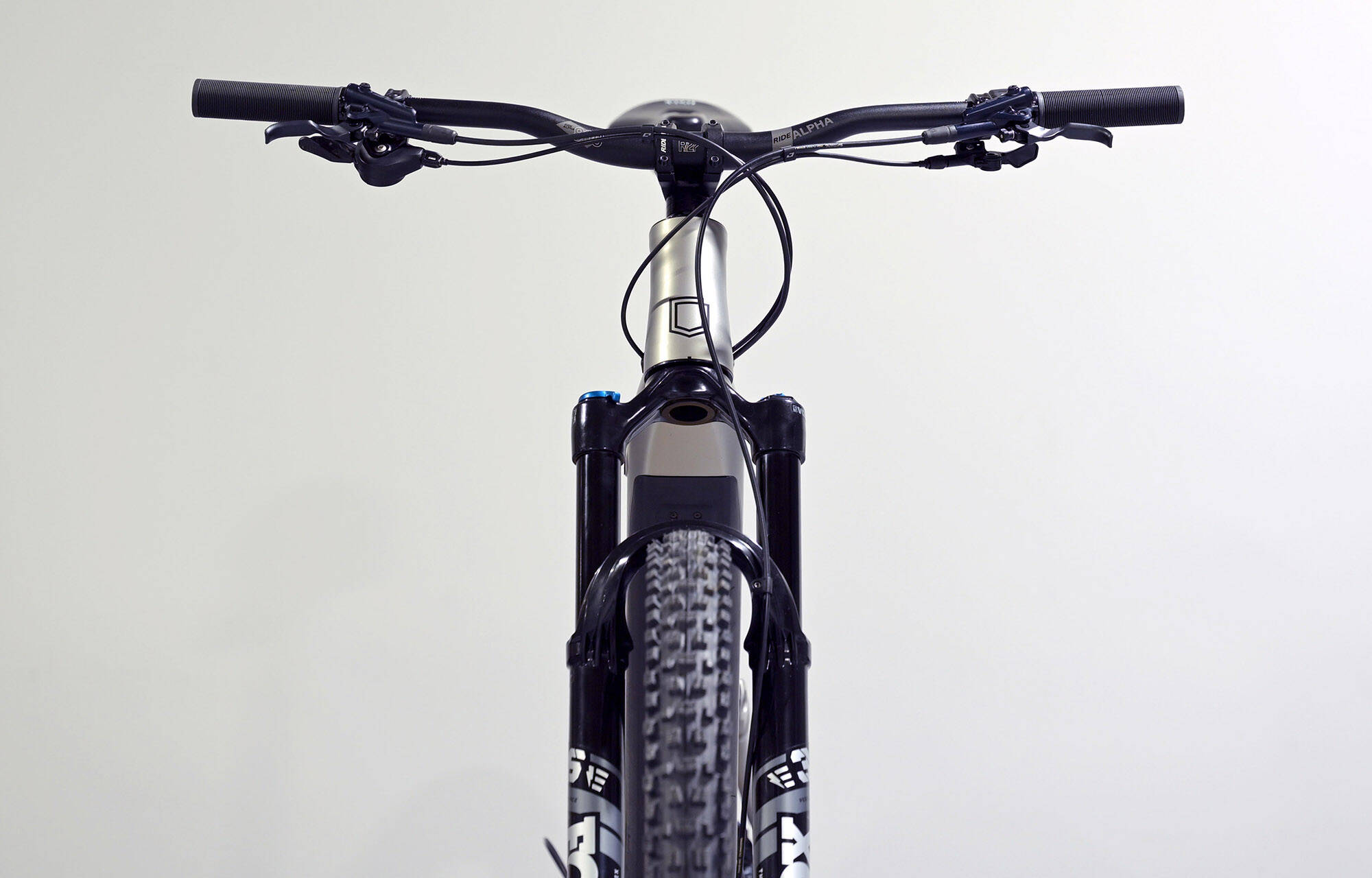 COMMENCAL META POWER TR BOSCH ESSENTIAL SILVER - XL (22180204) 1476 km image large number 3