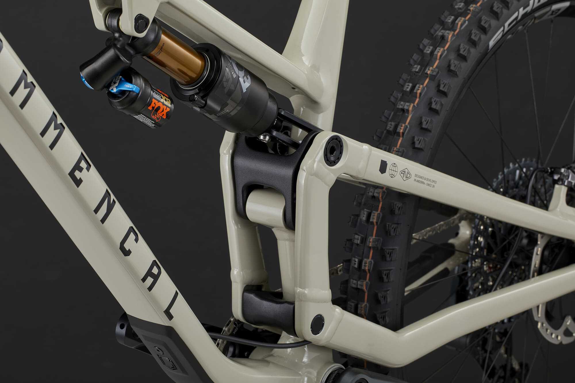 COMMENCAL META SX V5 T-TYPE CHALK image large number 4