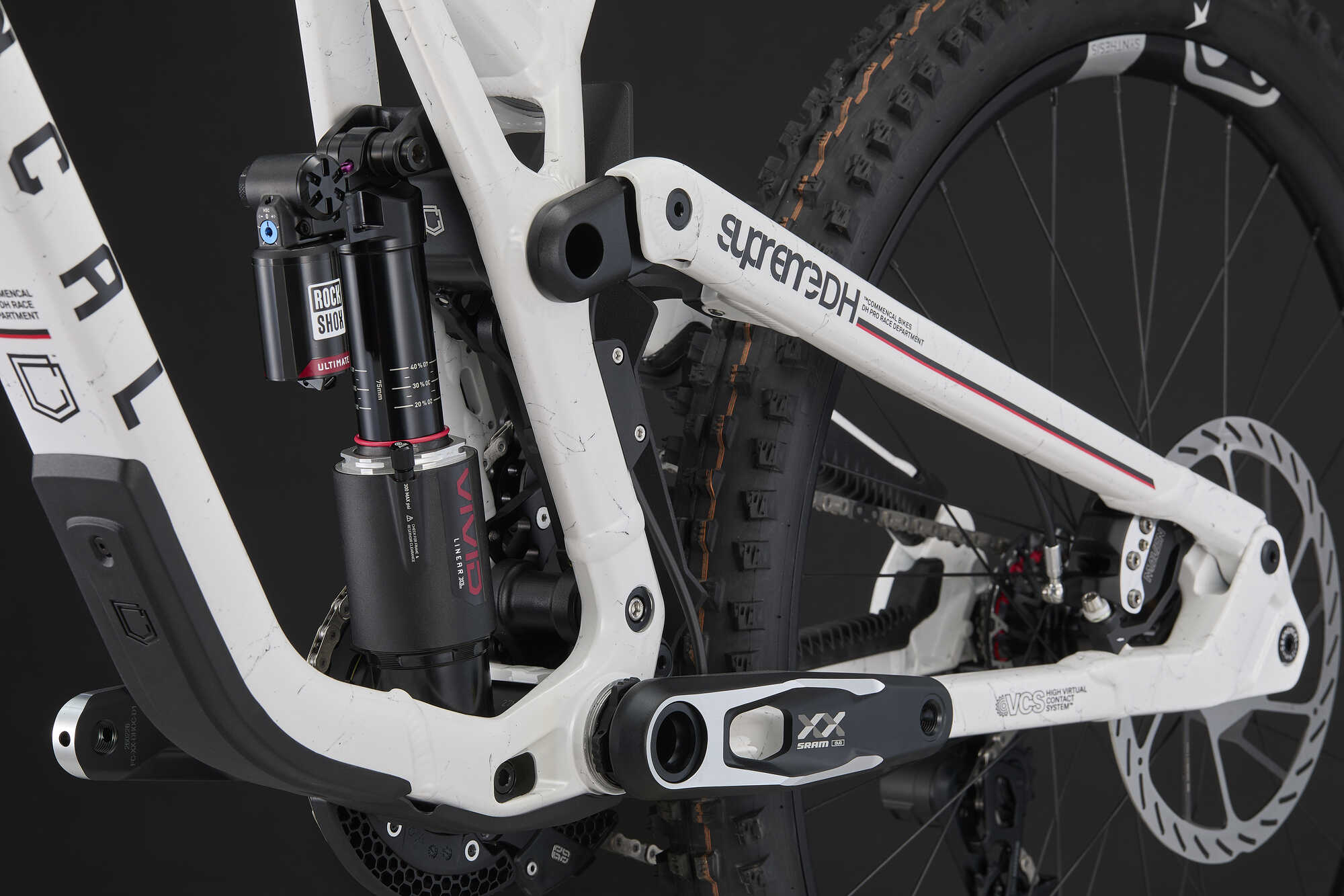 COMMENCAL SUPREME DH V5.2 TEAM REPLICA ADDICTION WHITE 2027 image large number 7