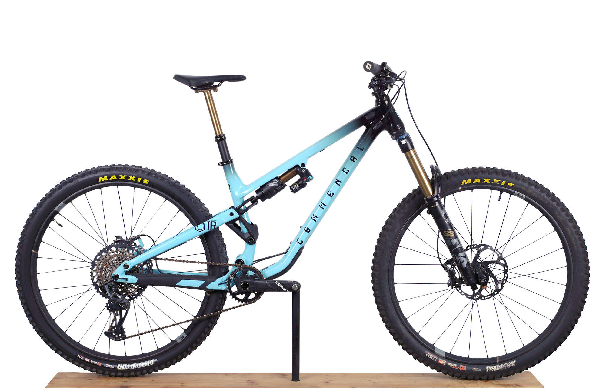 COMMENCAL META TR V4 STAFF EDITION - M (22120702) image number null
