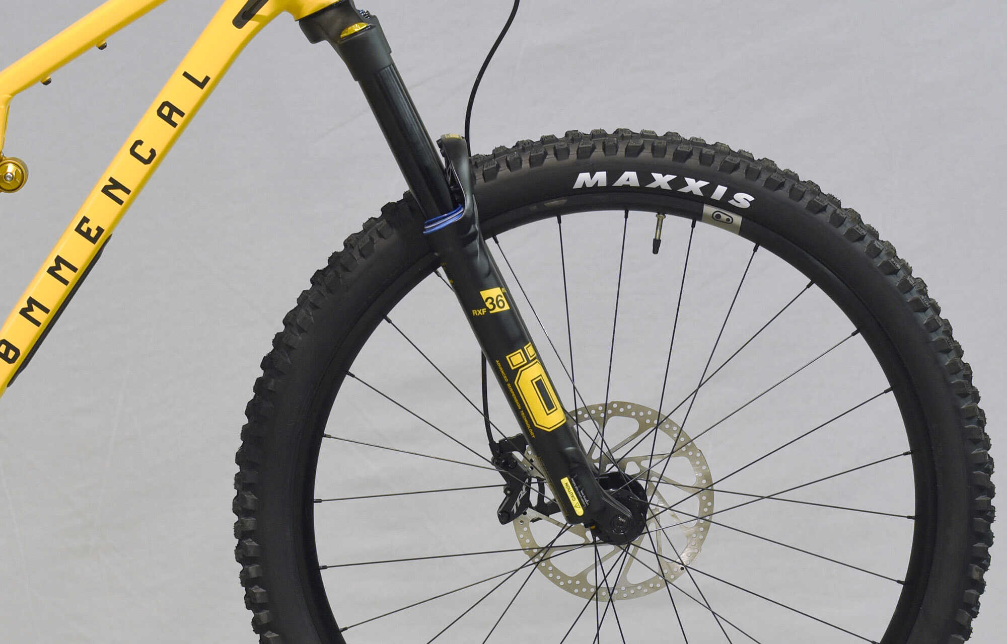 COMMENCAL META V5 OHLINS EDITION YELLOW - L (23122403) image large number 1