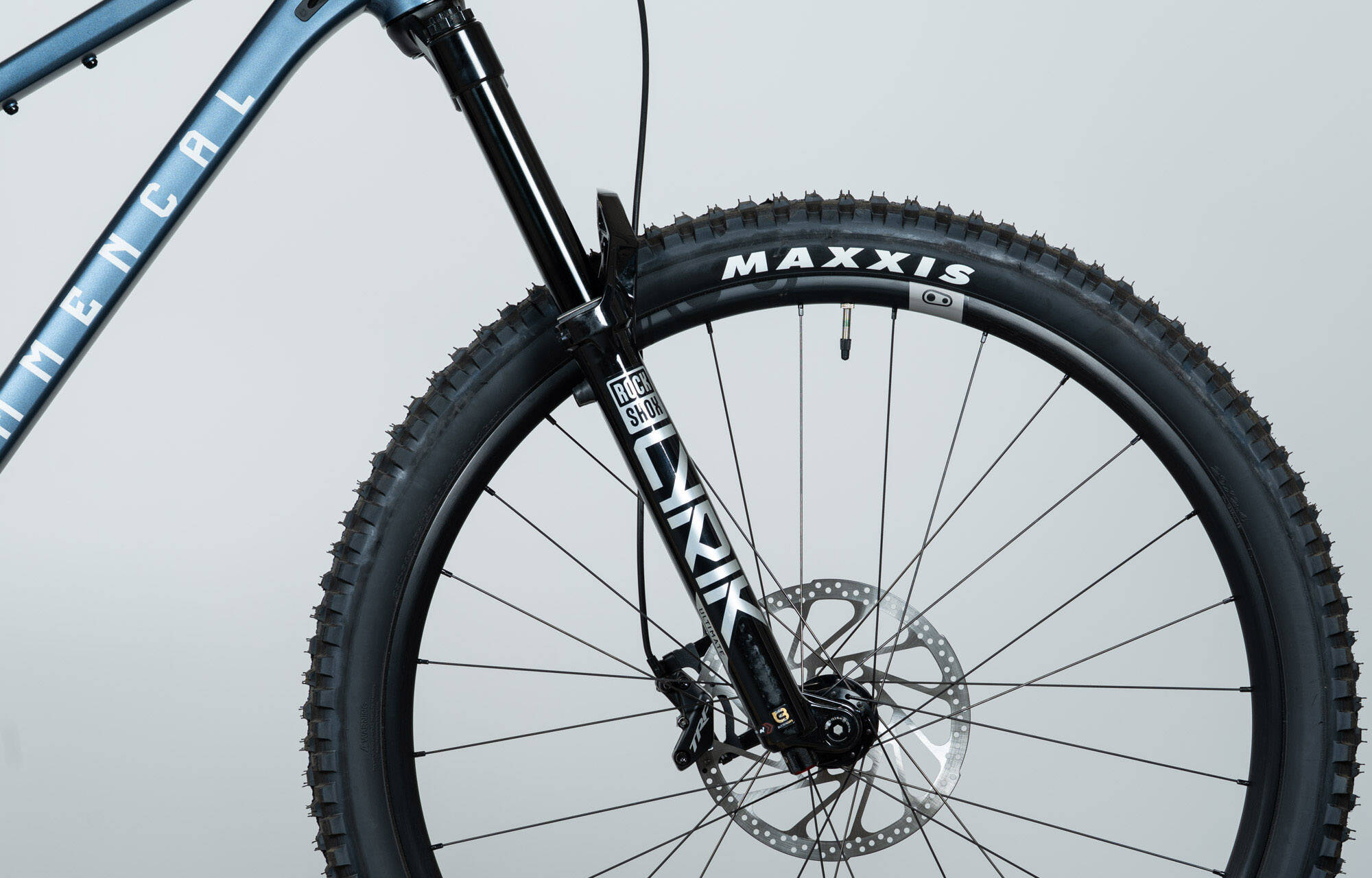 COMMENCAL META V5 RACE SPARKLY BLUE - XL (23121304) image large number 1