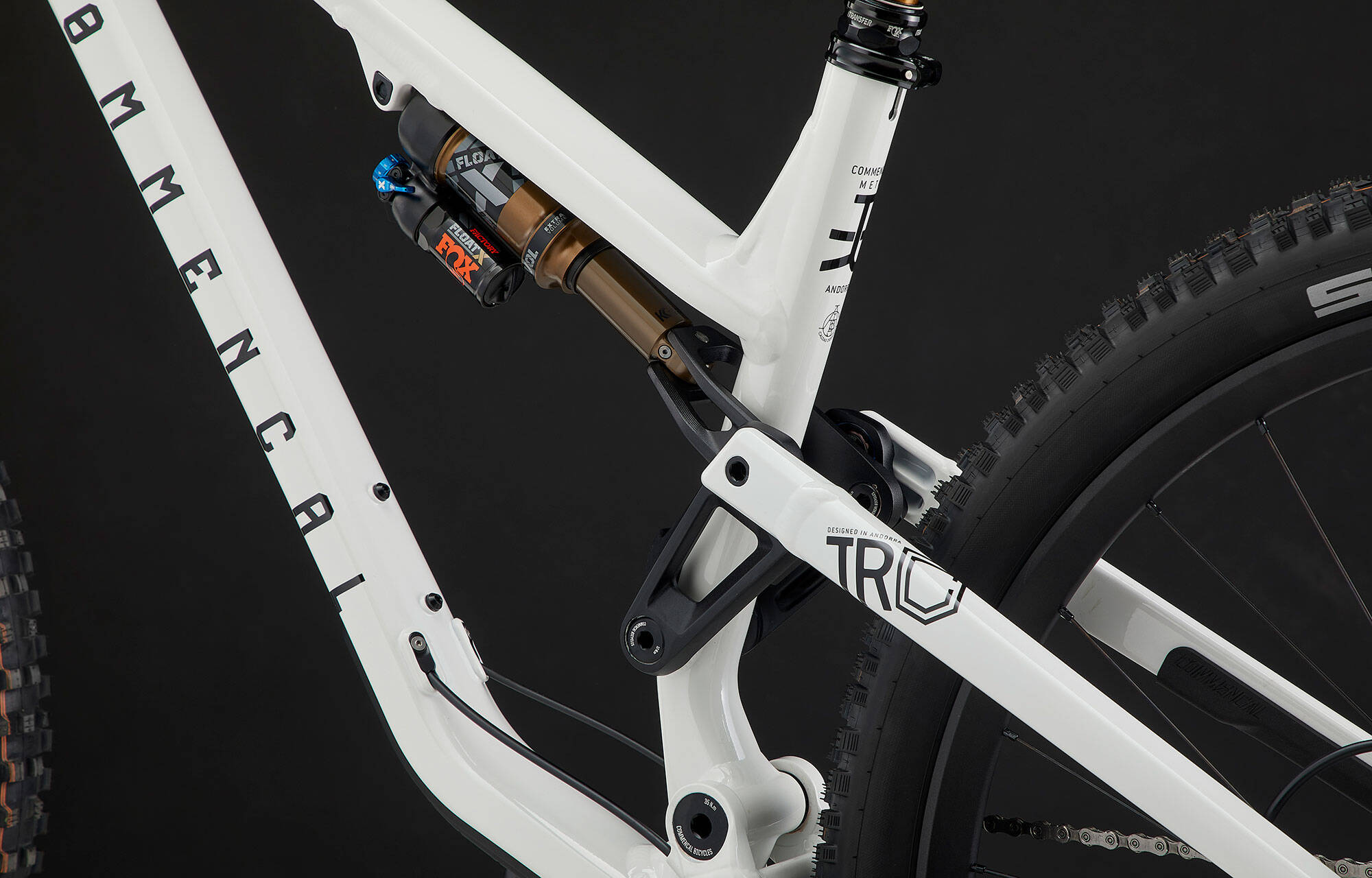 COMMENCAL META TR V4 SIGNATURE PURE WHITE image large number 7