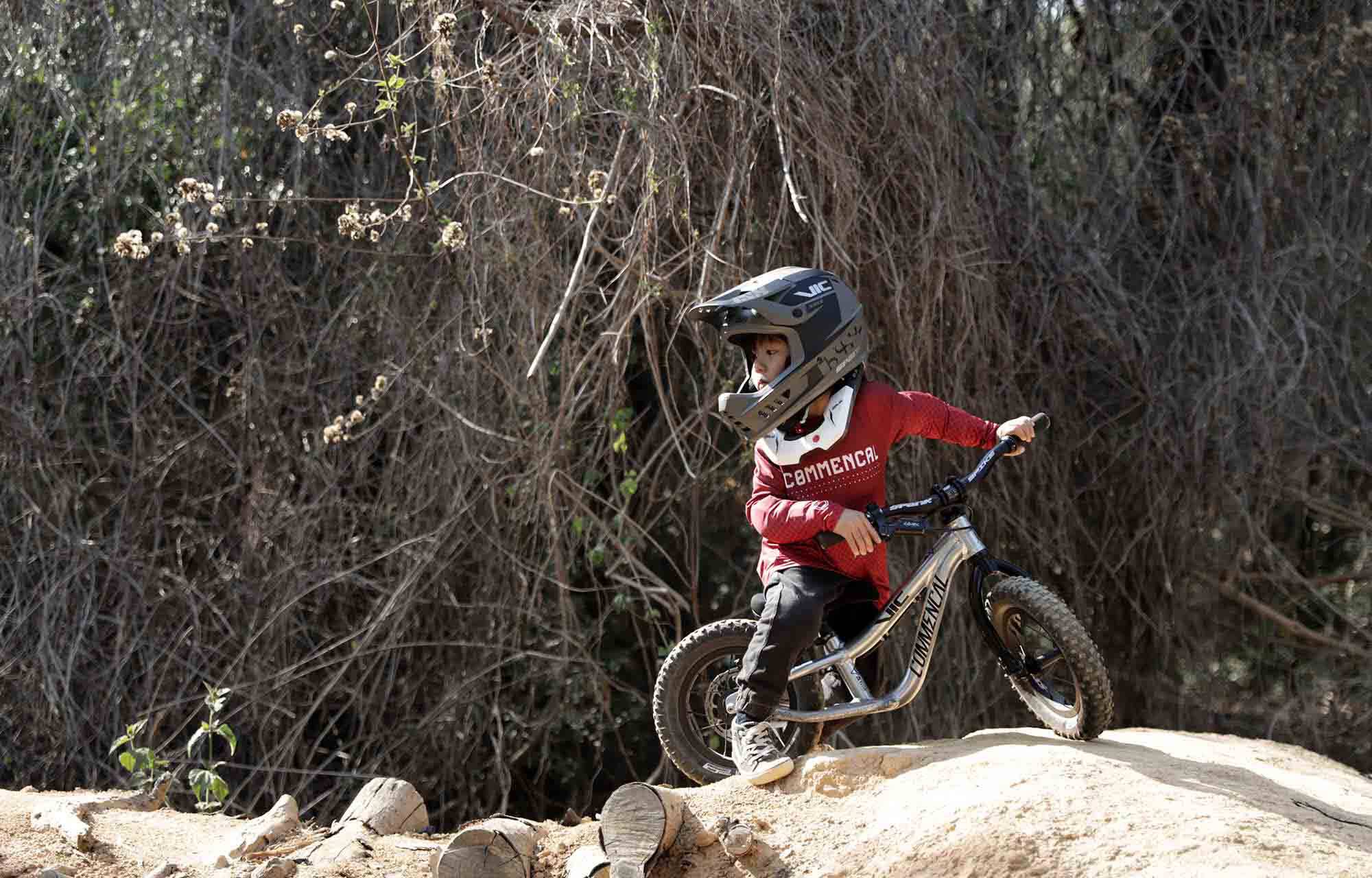 MAILLOT KIDS COMMENCAL RED image large number 4